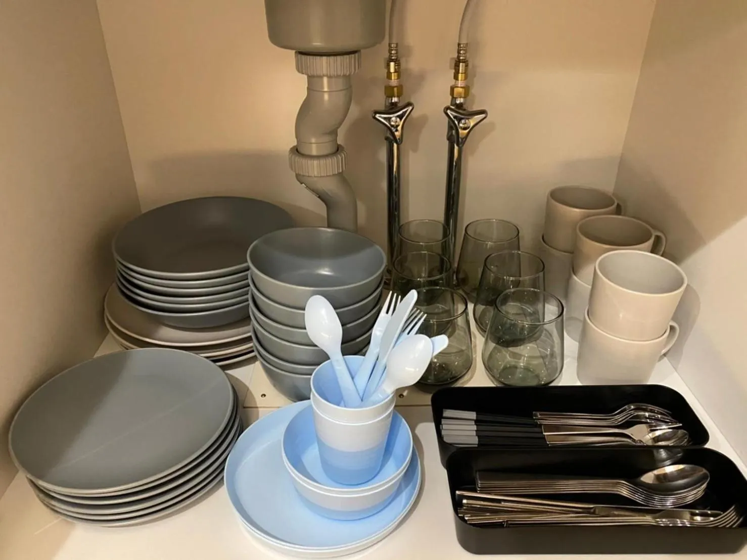 Communal kitchen in A.A.O BLDG. NAMBA