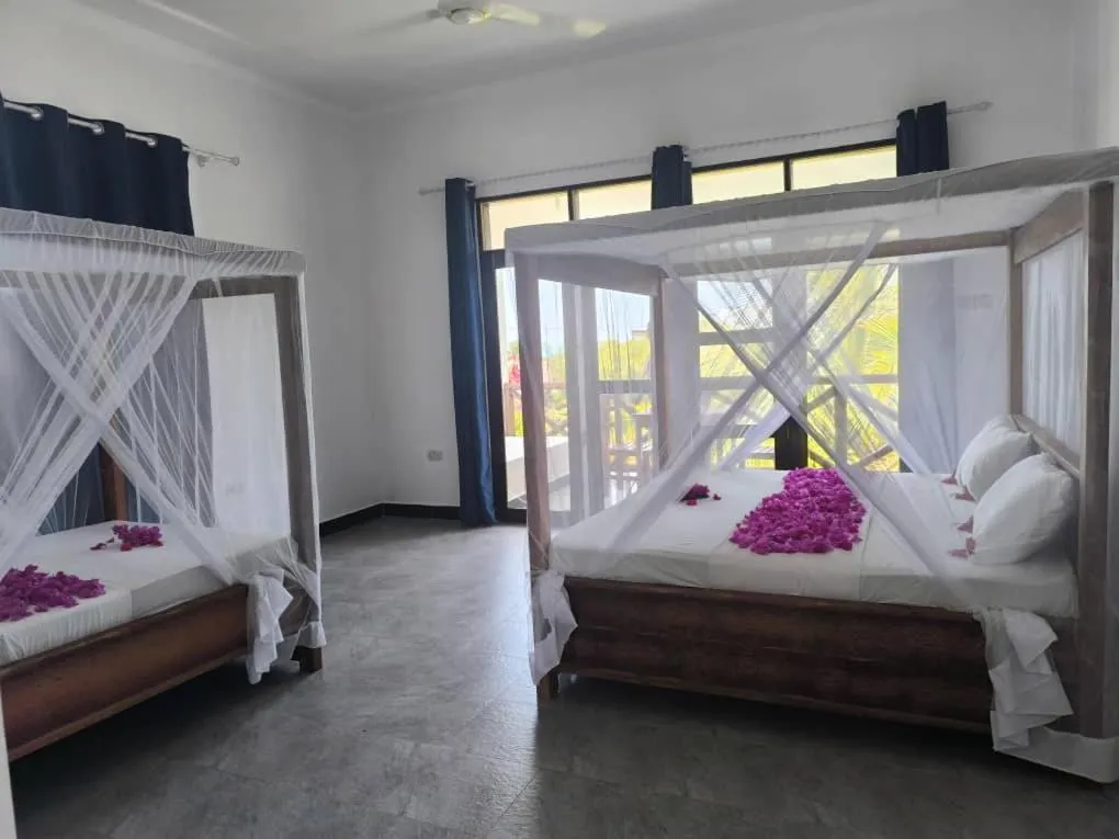 Bed in Majani Breeze