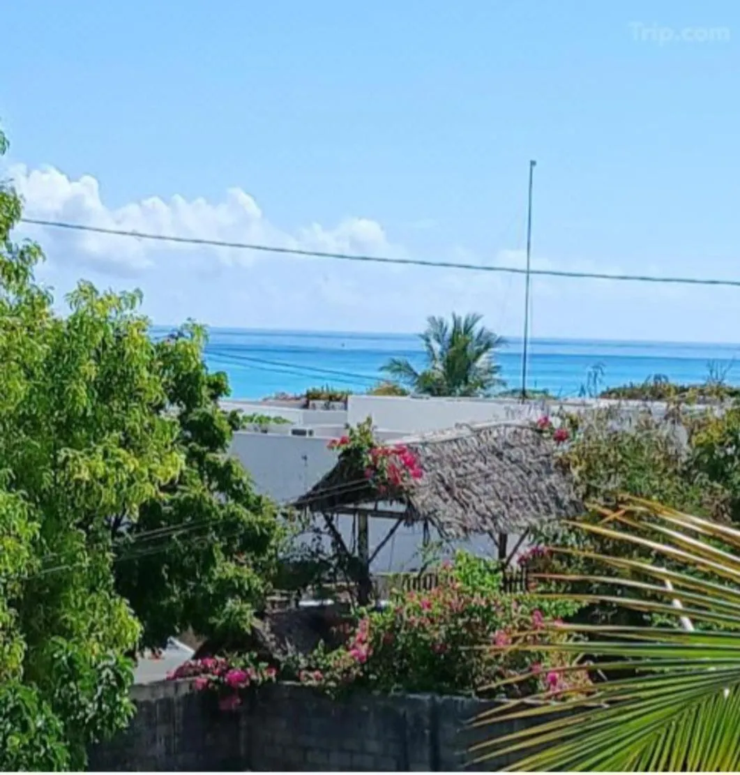 Sea view in Majani Breeze