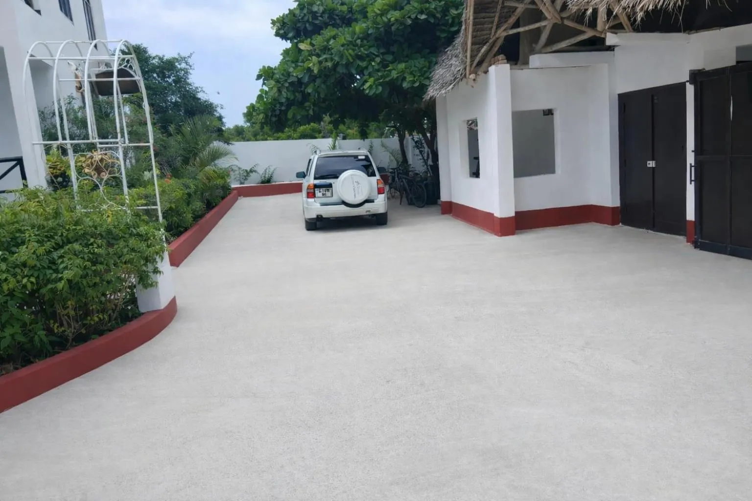 Parking in Majani Breeze Zanzibar