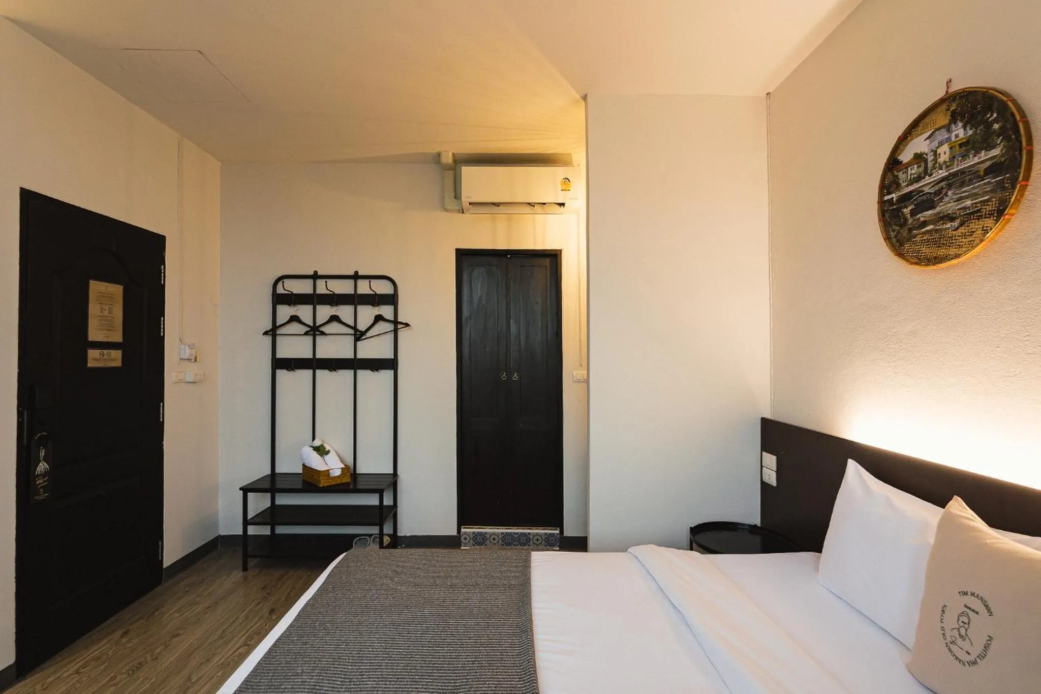 Area and facilities, Bed in Tim Mansion