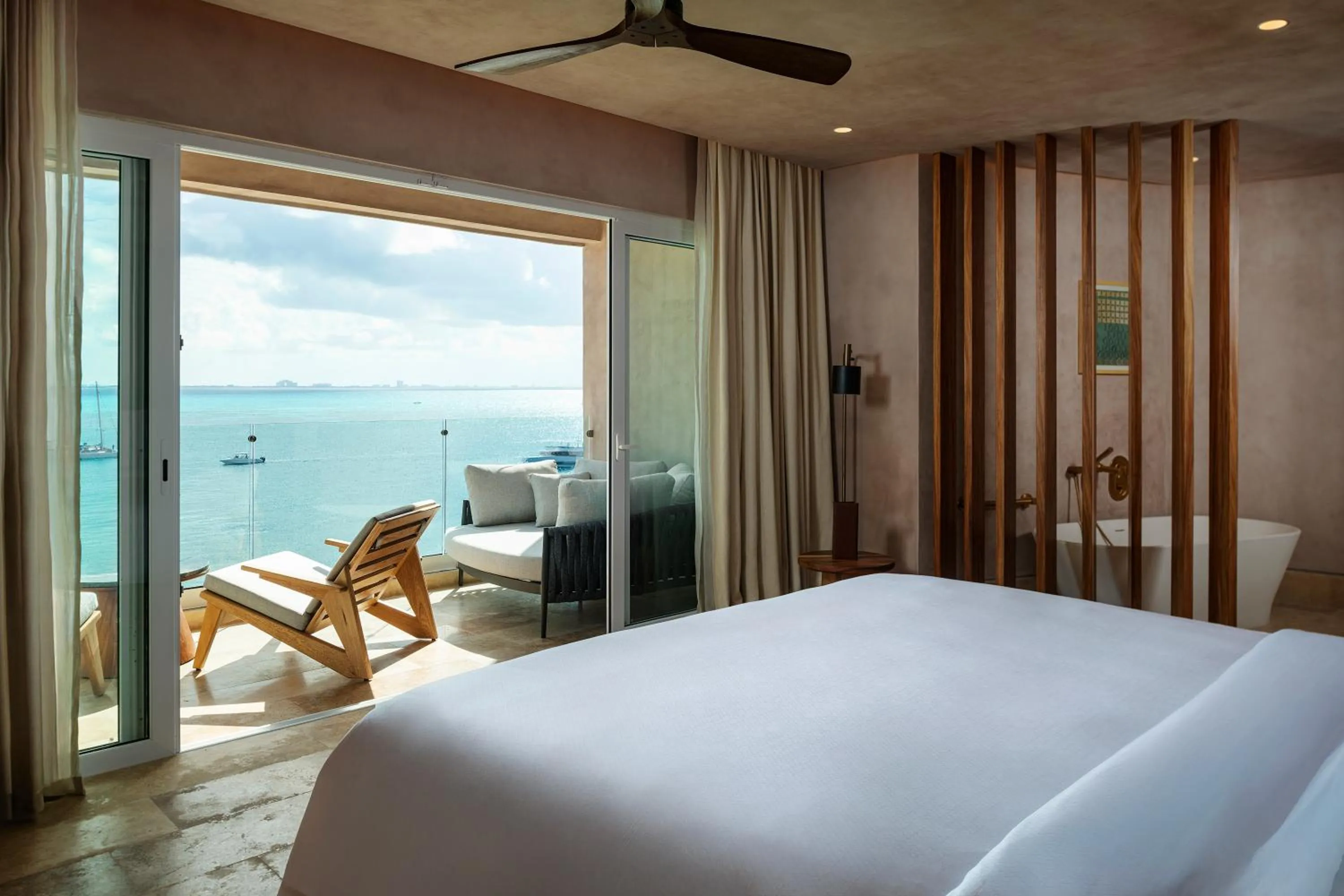 Bed in Almare, a Luxury Collection Resort, Isla Mujeres Cancun, Adult All-Inclusive