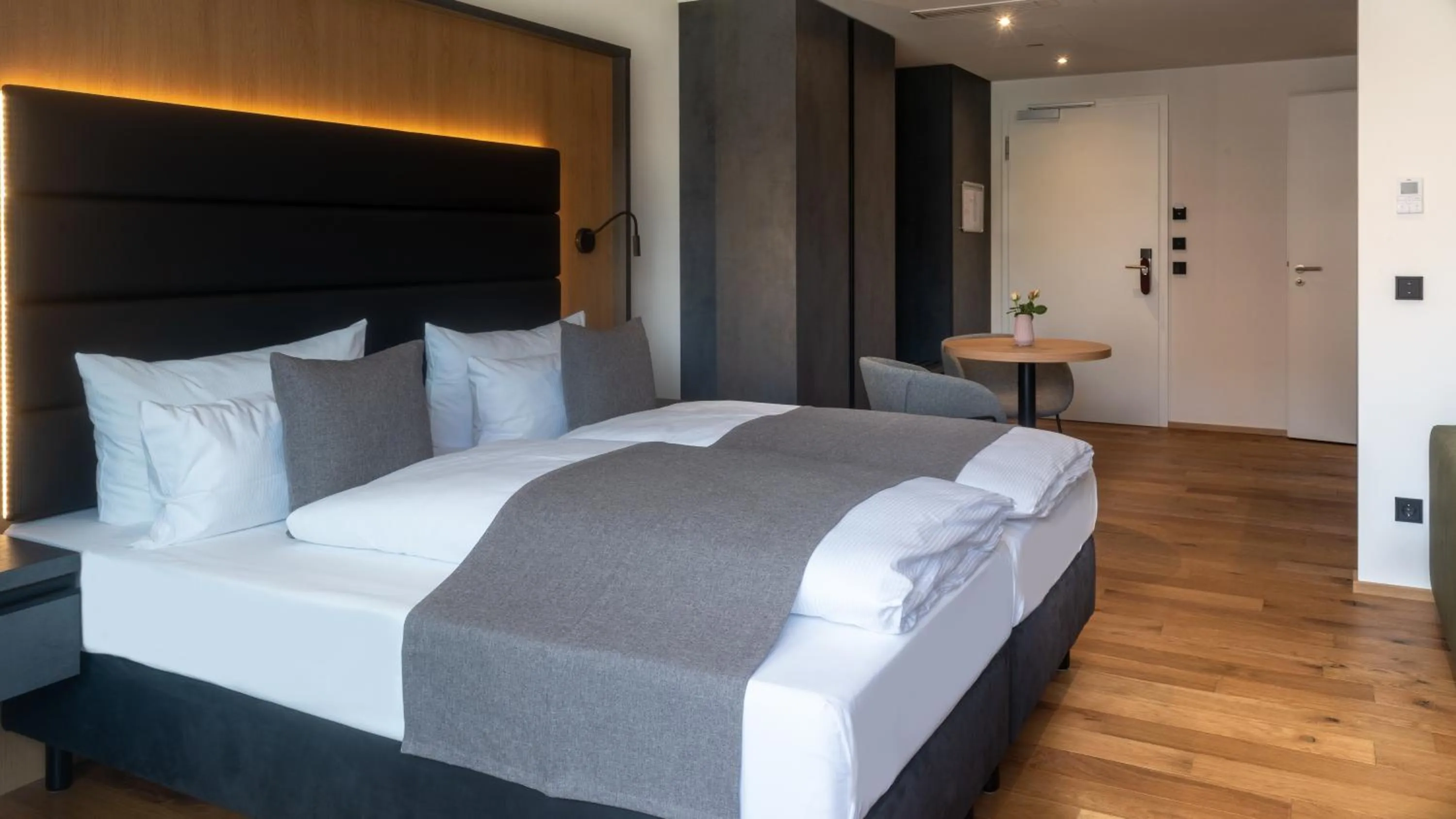 Photo of the whole room, Bed in Burgau Hotel Sonnenhof