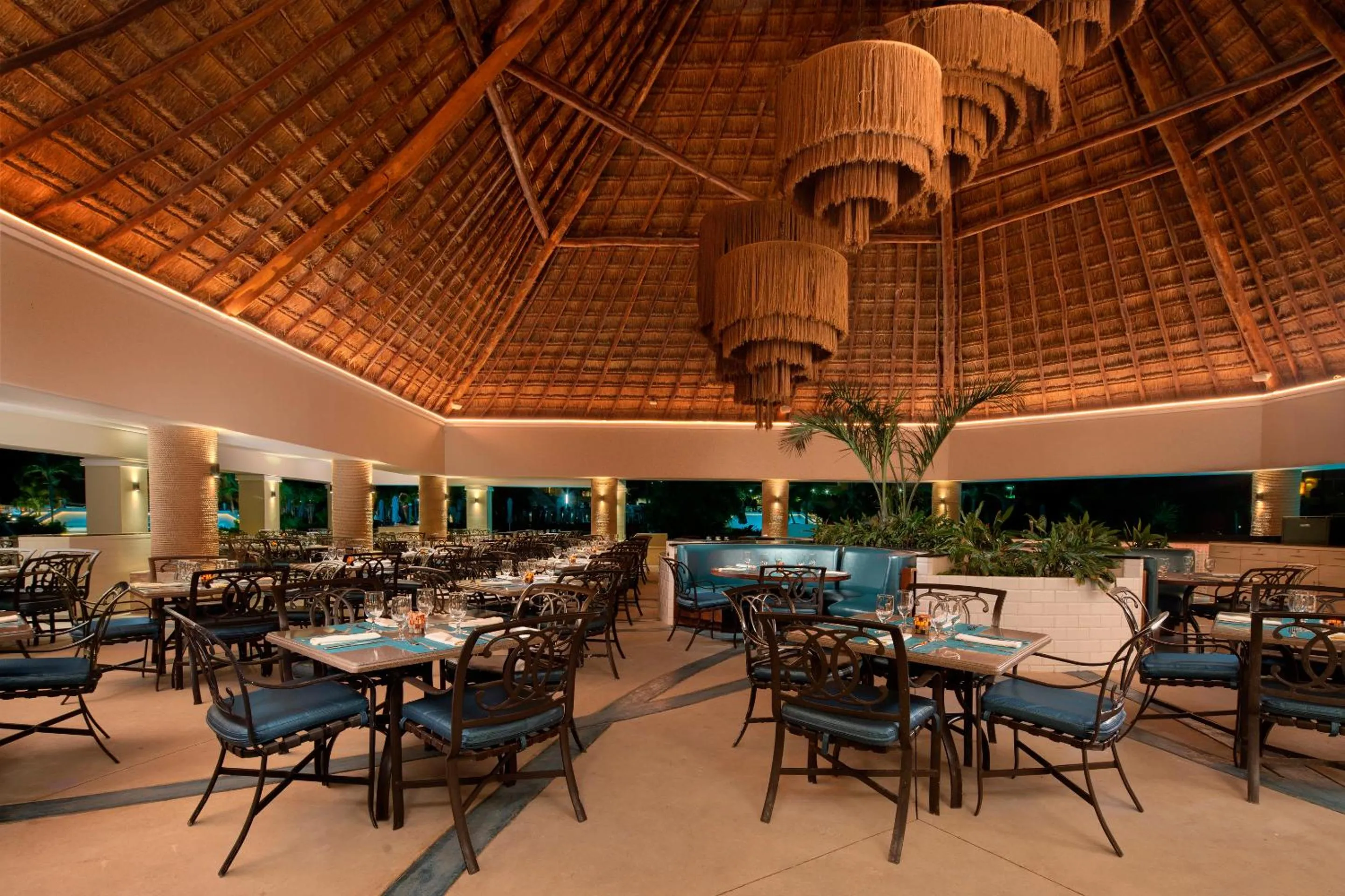 Restaurant/places to eat in Moon Palace Cancun - All Inclusive