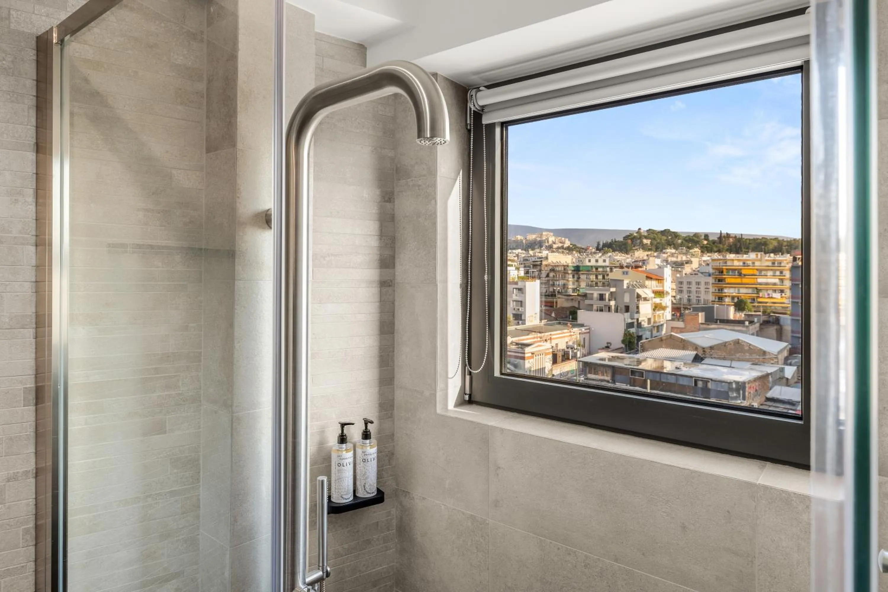 Shower in ATHENIAN VIEW LOFT