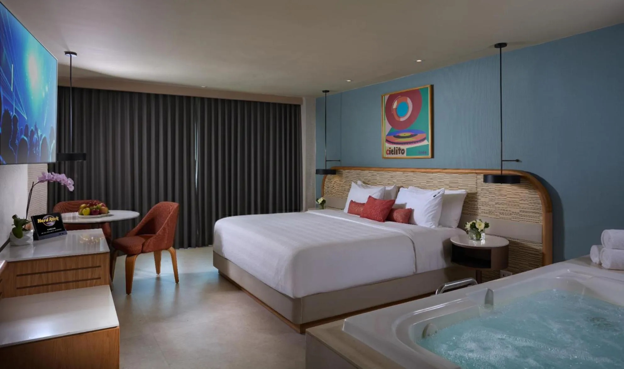 Bedroom, Bed in Hard Rock Hotel Cancun - All Inclusive