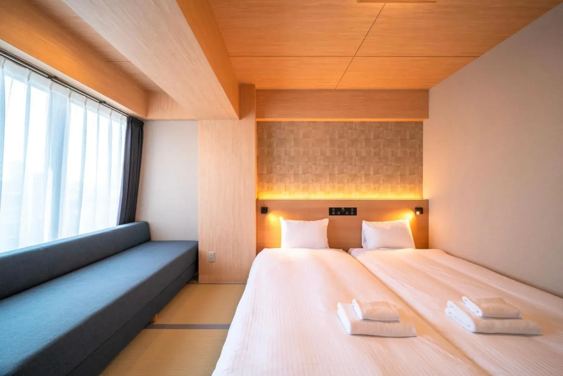 Twin Room with Sofa Bed in WELLSTAY Shinsekai Wakyo Twin Room with Sofa Bed in WELLSTAY Shinsekai Wakyo