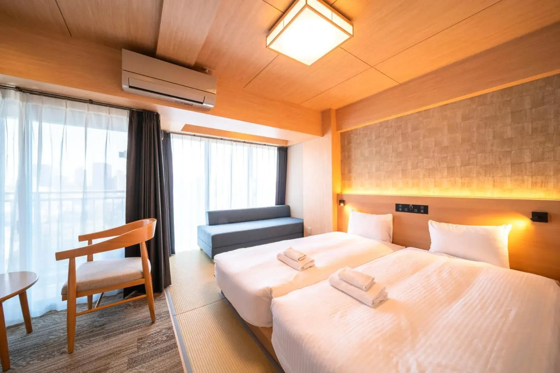 Twin Room with Sofa Bed in WELLSTAY Shinsekai Wakyo Twin Room with Sofa Bed in WELLSTAY Shinsekai Wakyo