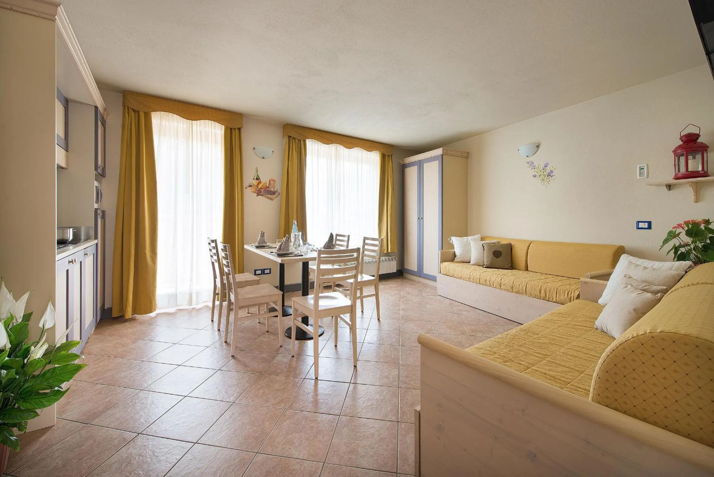 Kitchen or kitchenette in Residence Adamello Resort