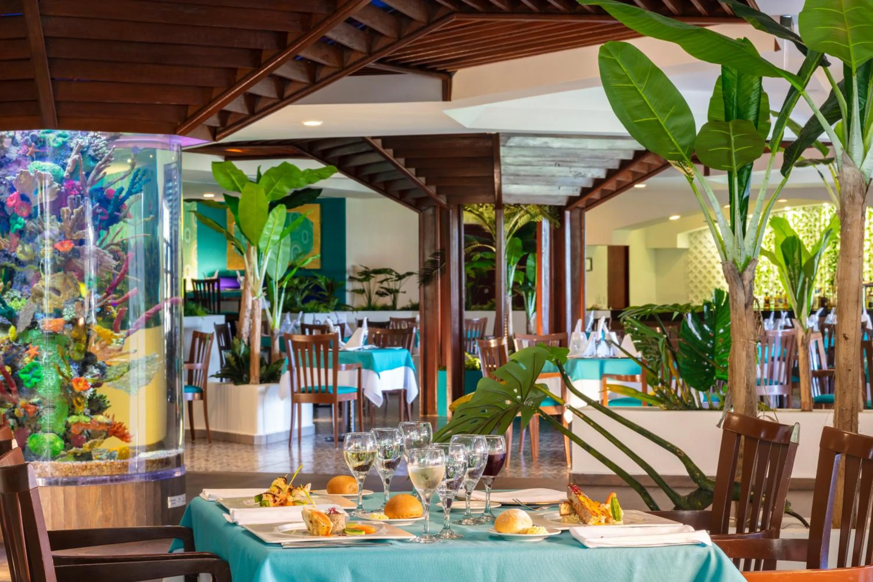 Restaurant/places to eat in Crown Paradise Club Cancun - All Inclusive