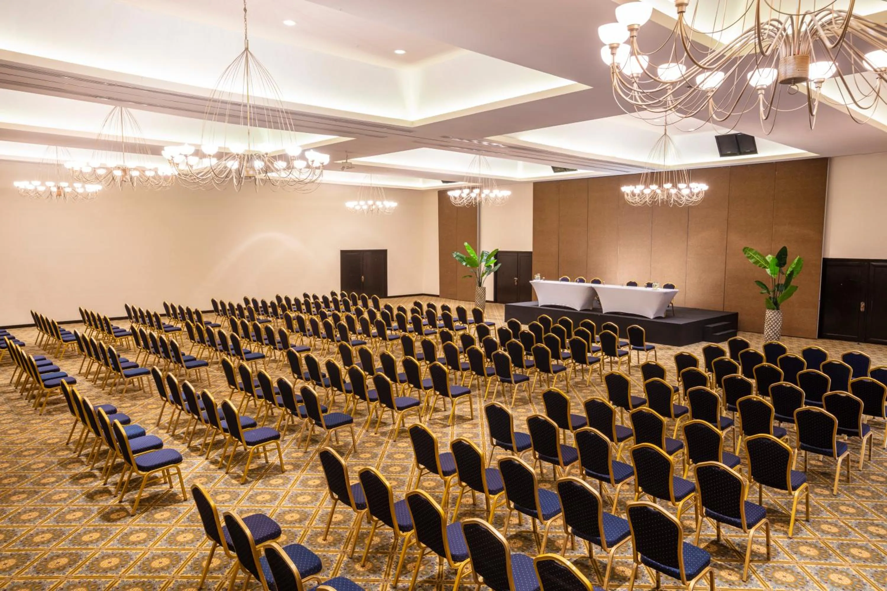 Meeting/conference room in Crown Paradise Club Cancun - All Inclusive