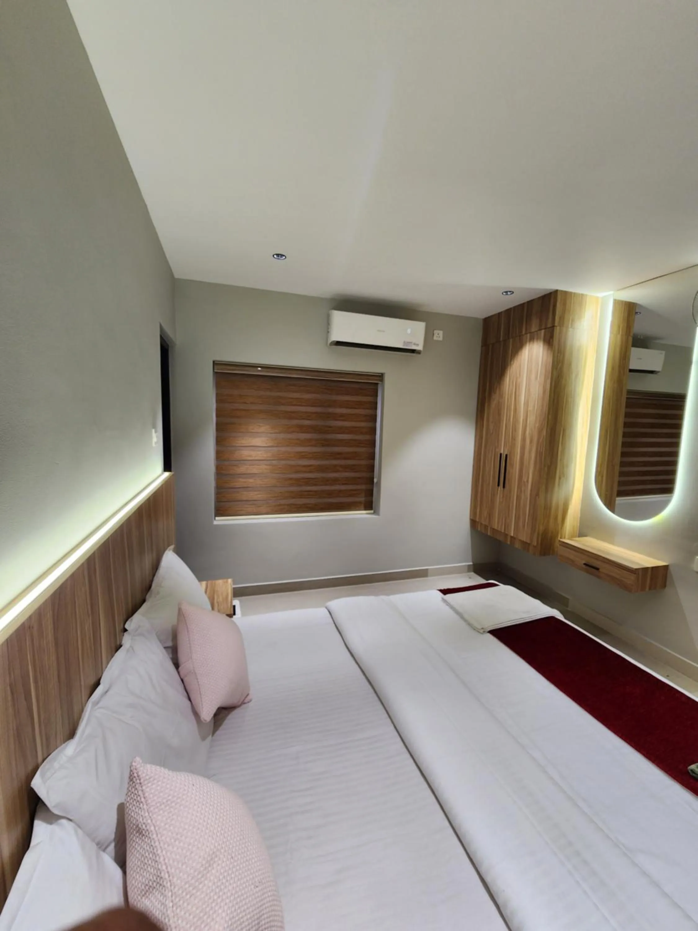 Bed in Muziris Manor Residency