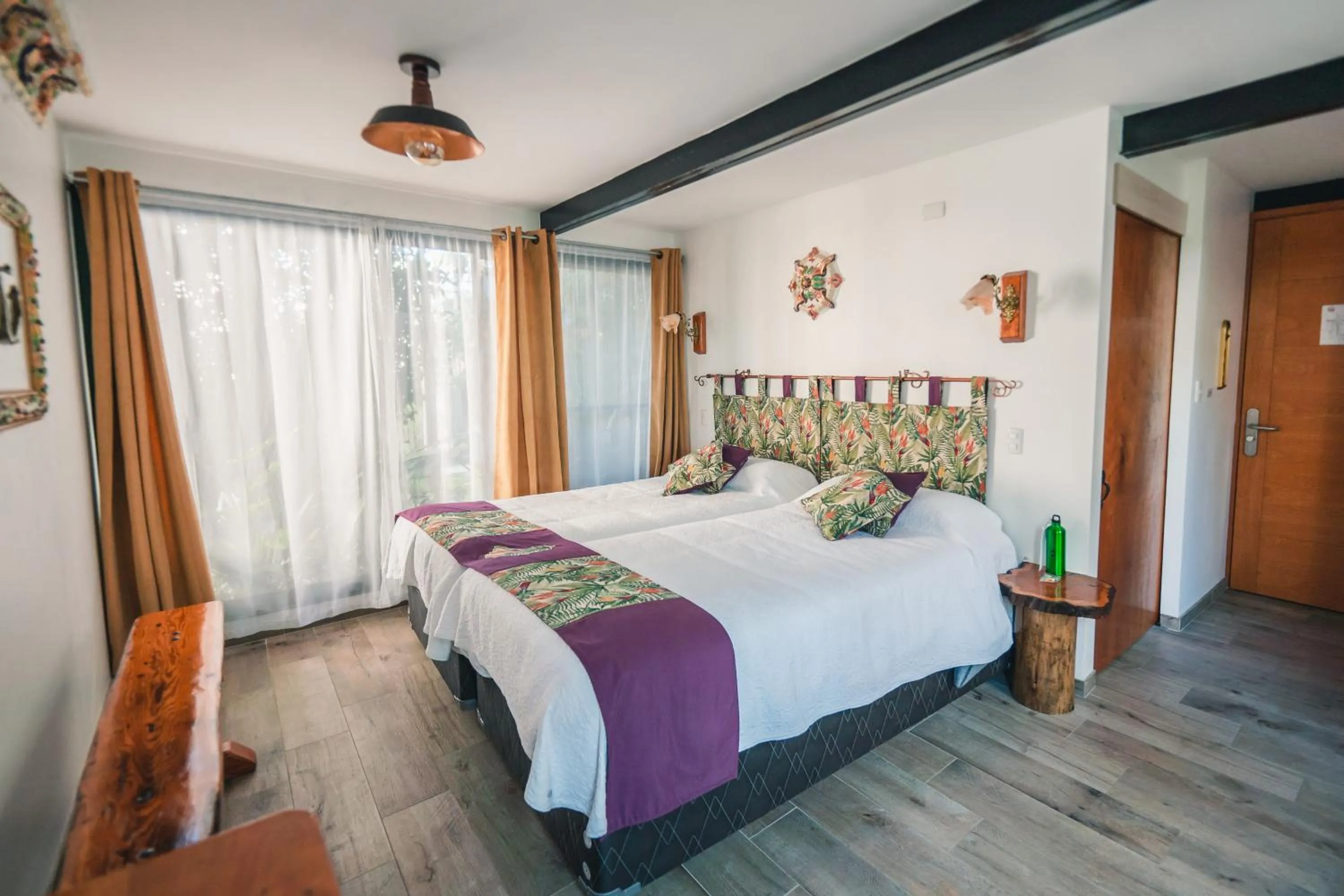 Photo of the whole room, Bed in AYCA La Flora Hotel Boutique