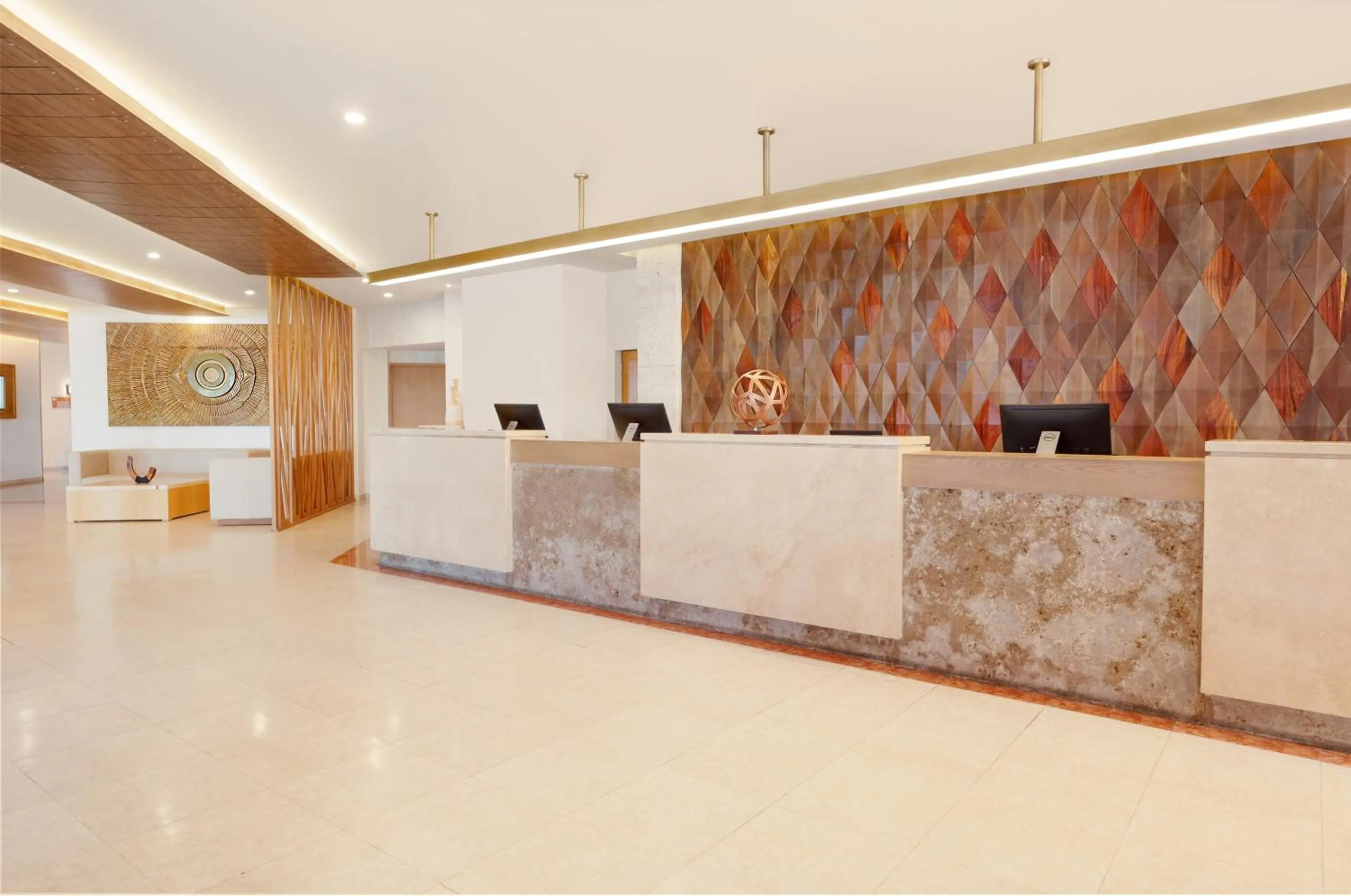 Lobby or reception in Royal Solaris Cancun - All Inclusive