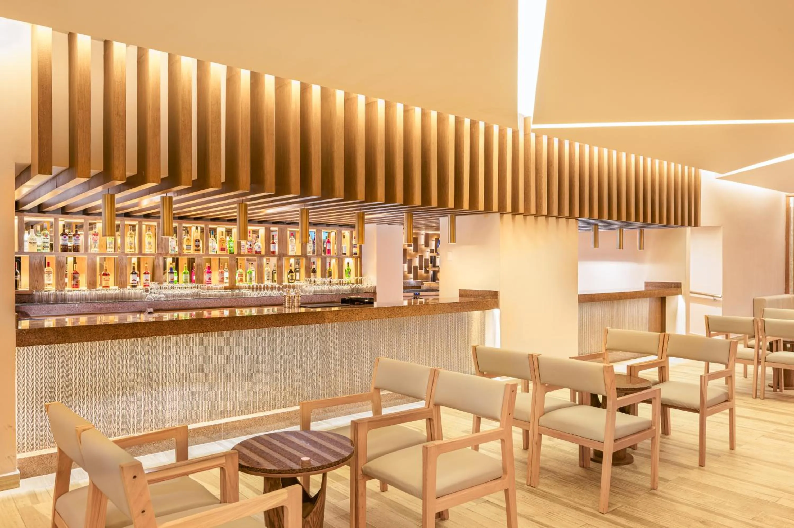 Lounge or bar in Royal Solaris Cancun - All Inclusive