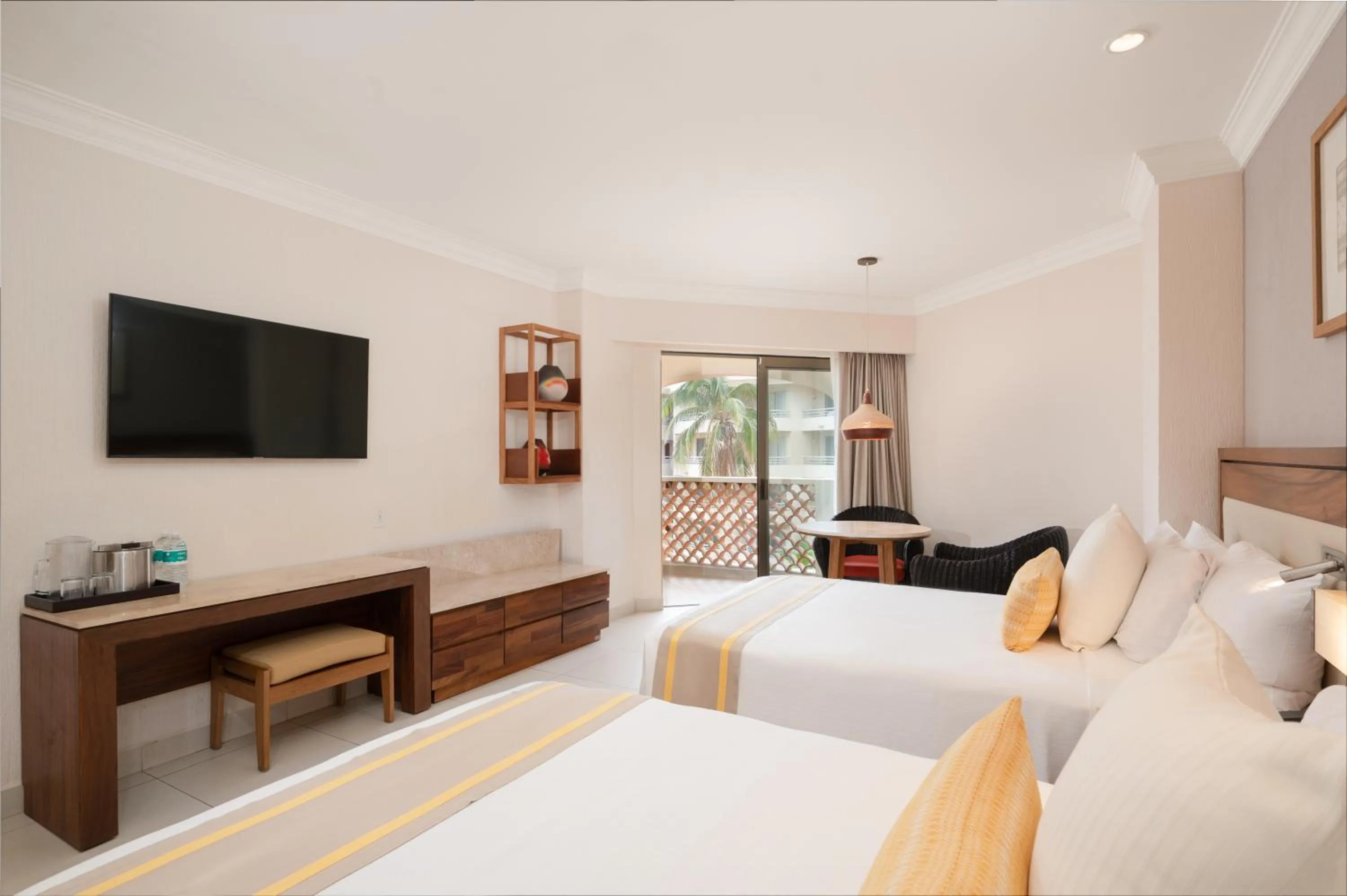 Bedroom, Bed in Royal Solaris Los Cabos - All Inclusive
