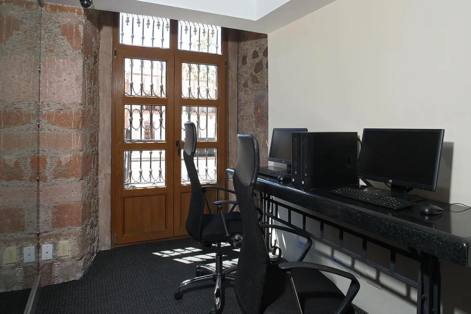 Business facilities in Emporio Zacatecas