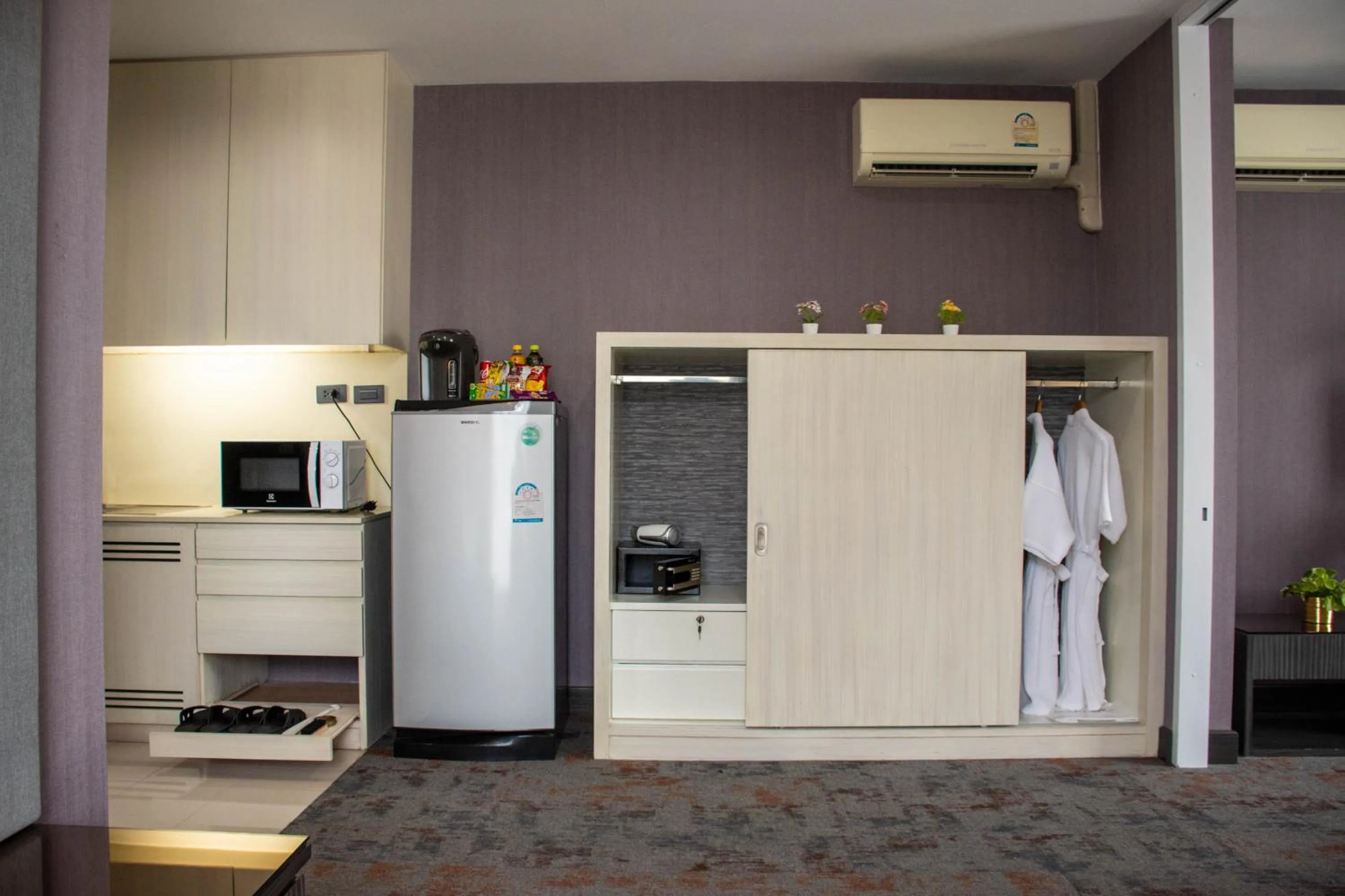 Photo of the whole room in Chor Cher The Luxury Green Hotel - SHA Extra Plus