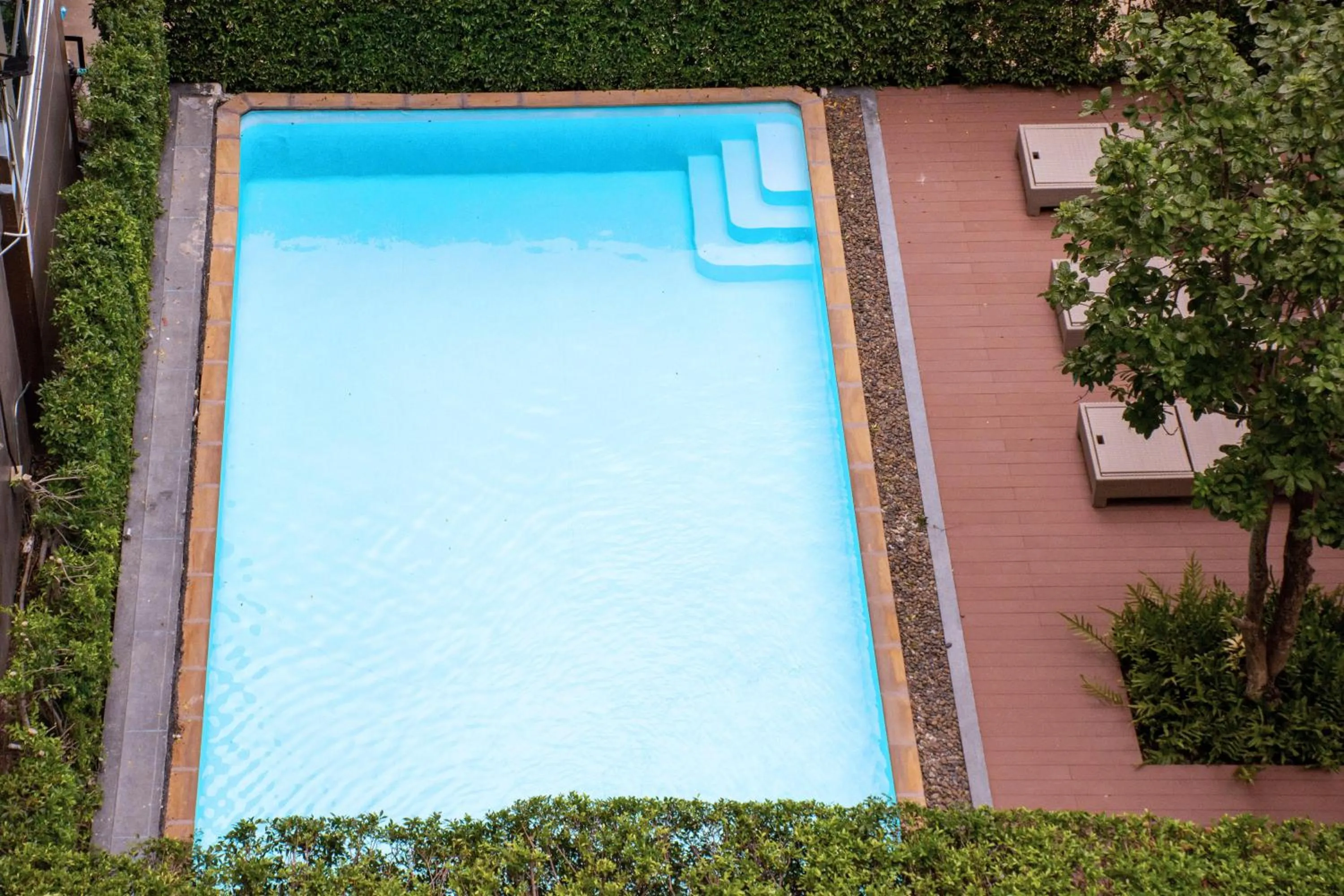 Swimming pool in Chor Cher The Luxury Green Hotel - SHA Extra Plus