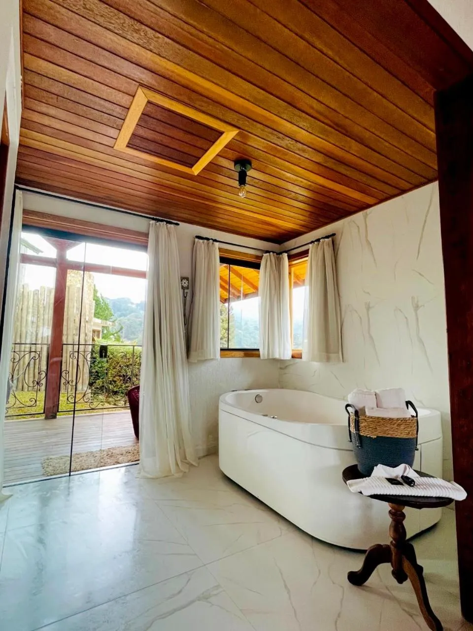 Photo of the whole room, Bed in Pousada Villa Monte Verde