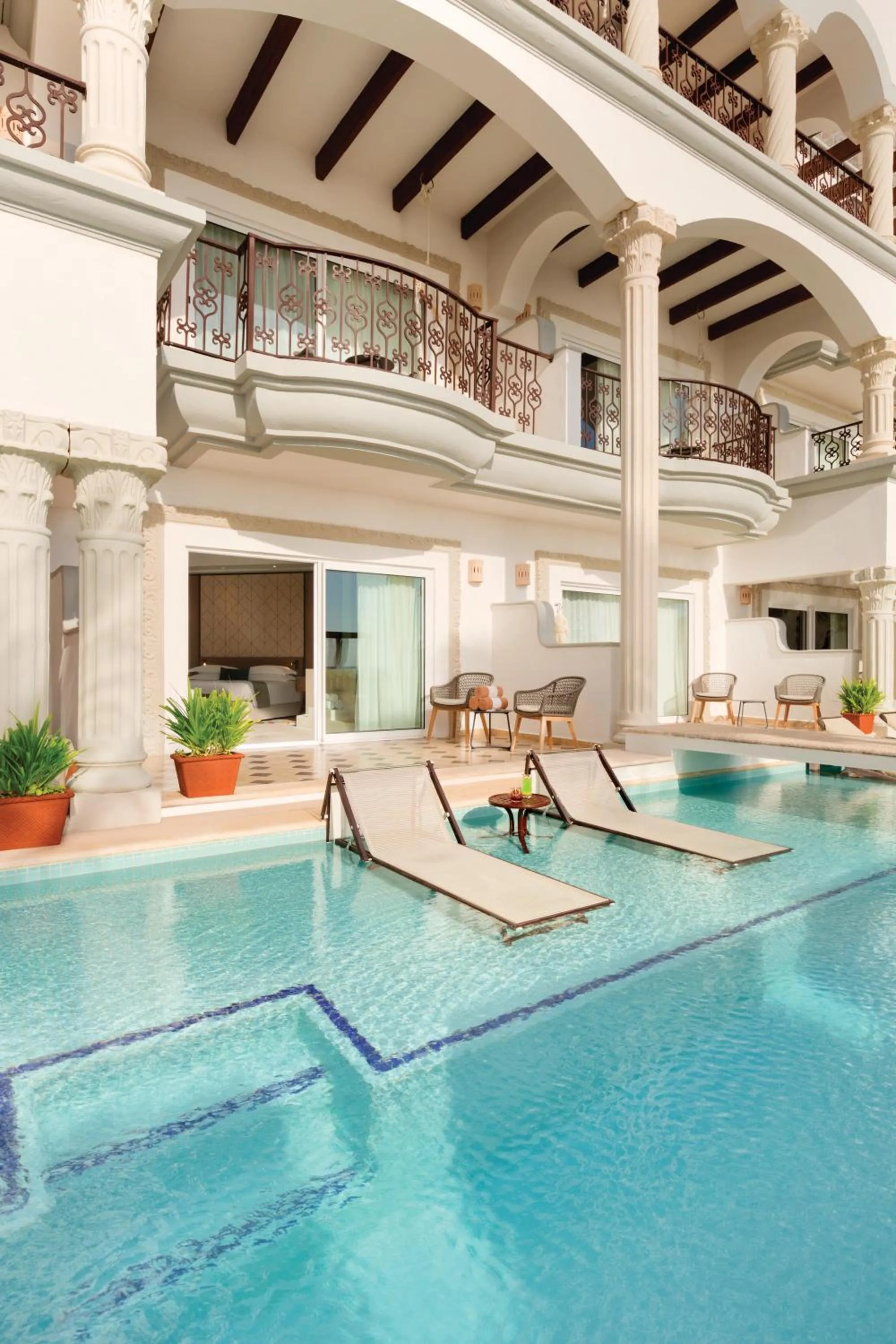 Pool view in Hyatt Vivid Playa Del Carmen All-Inclusive Adult Only Resort