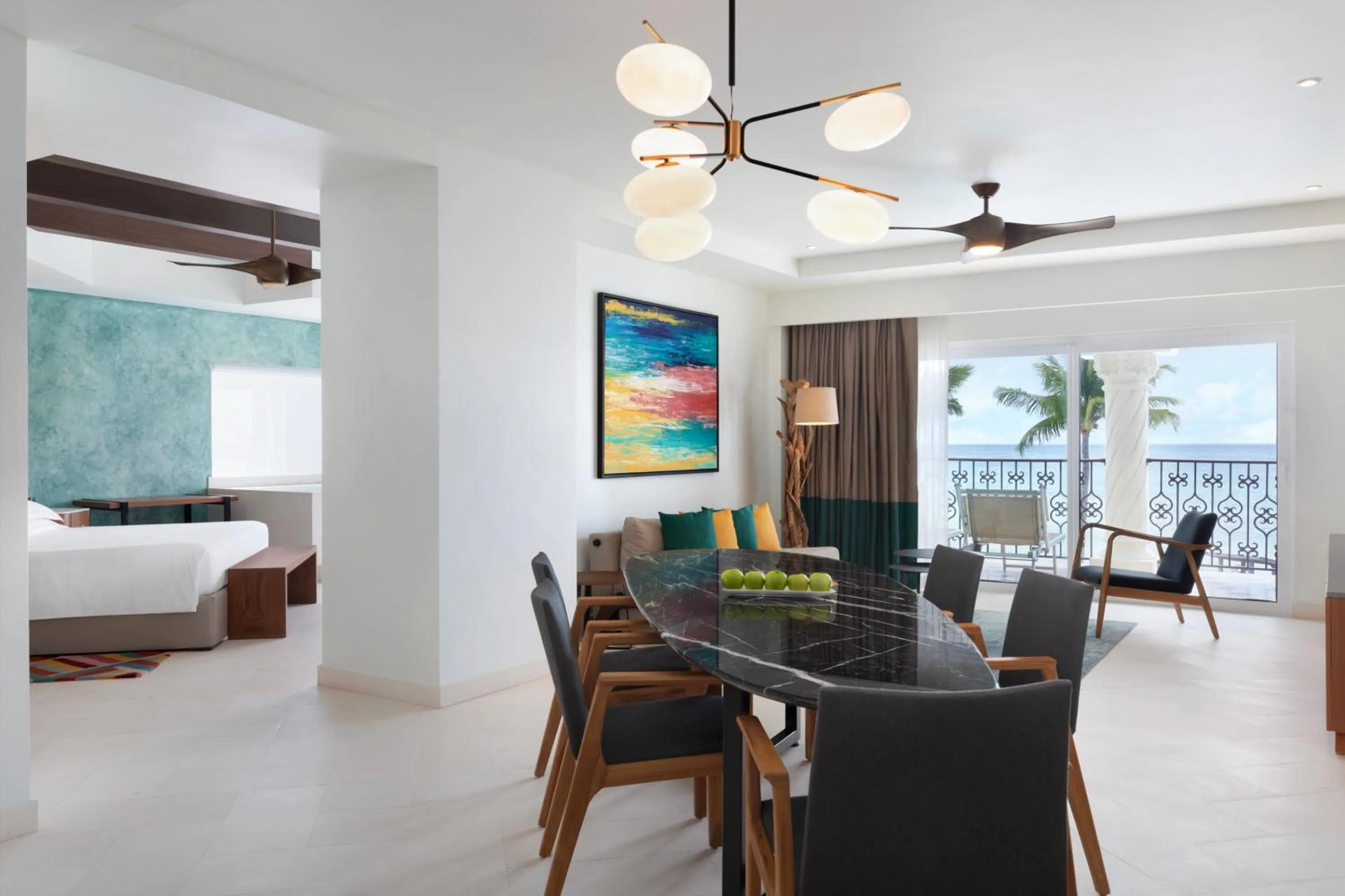 Dining area, Bed in Hyatt Vivid Playa Del Carmen All-Inclusive Adult Only Resort