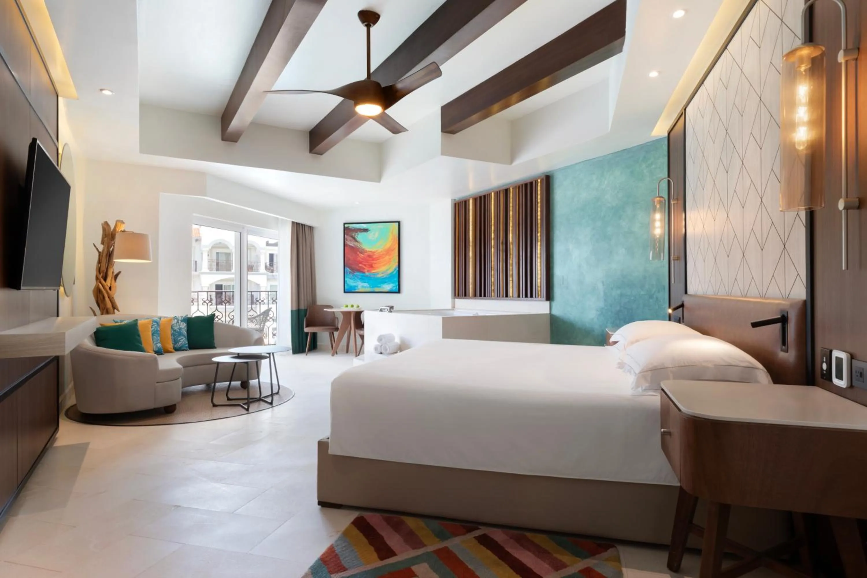 Bed in Hyatt Vivid Playa Del Carmen All-Inclusive Adult Only Resort