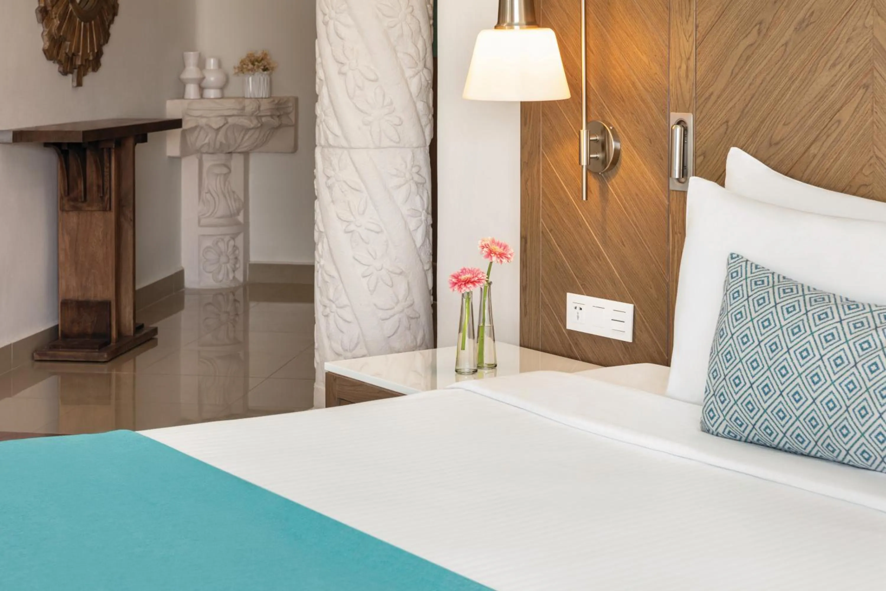 Bed in Wyndham Alltra Playa del Carmen Adults Only All Inclusive