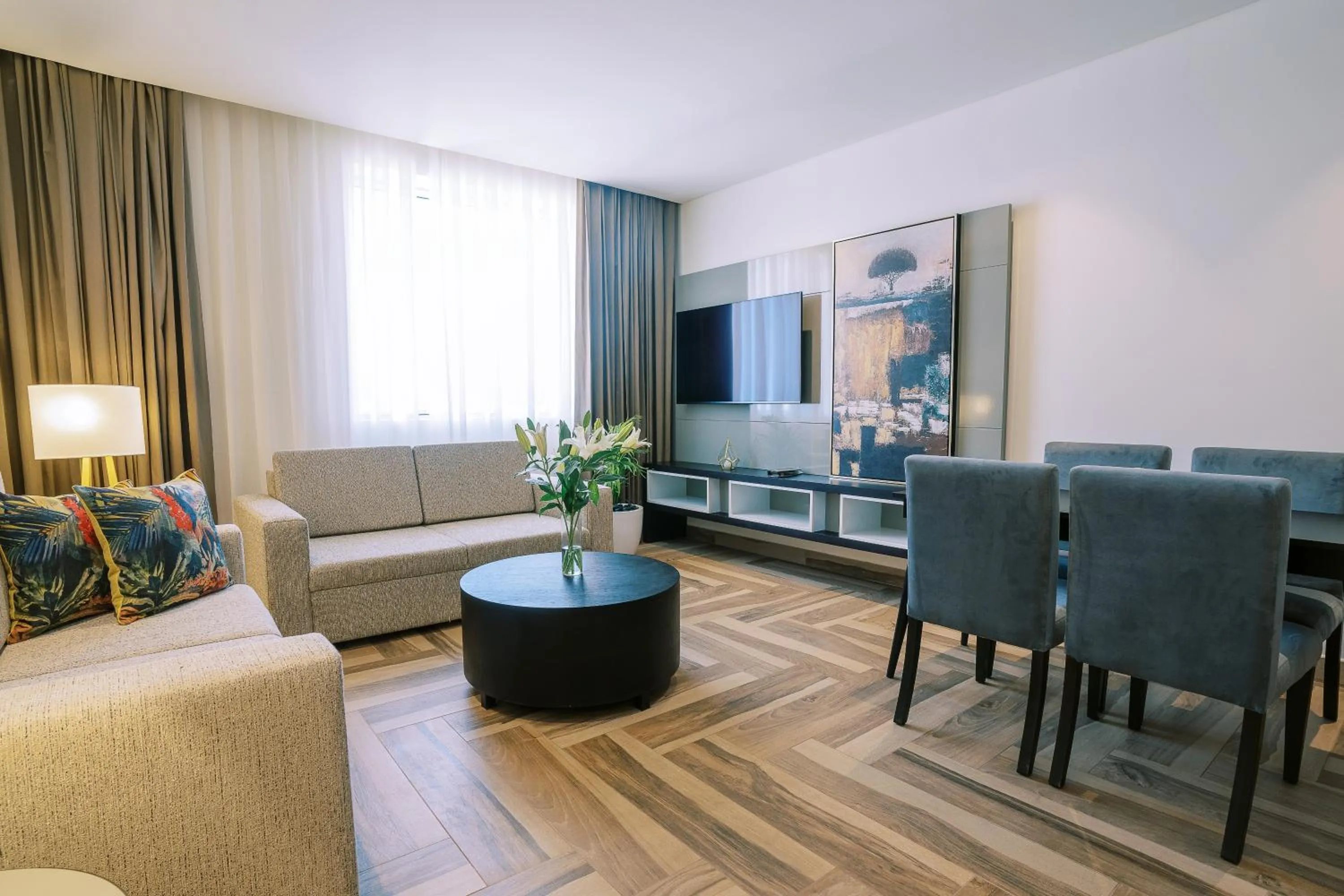 TV and multimedia in Khalidia Palace Hotel Dubai by Mourouj Gloria