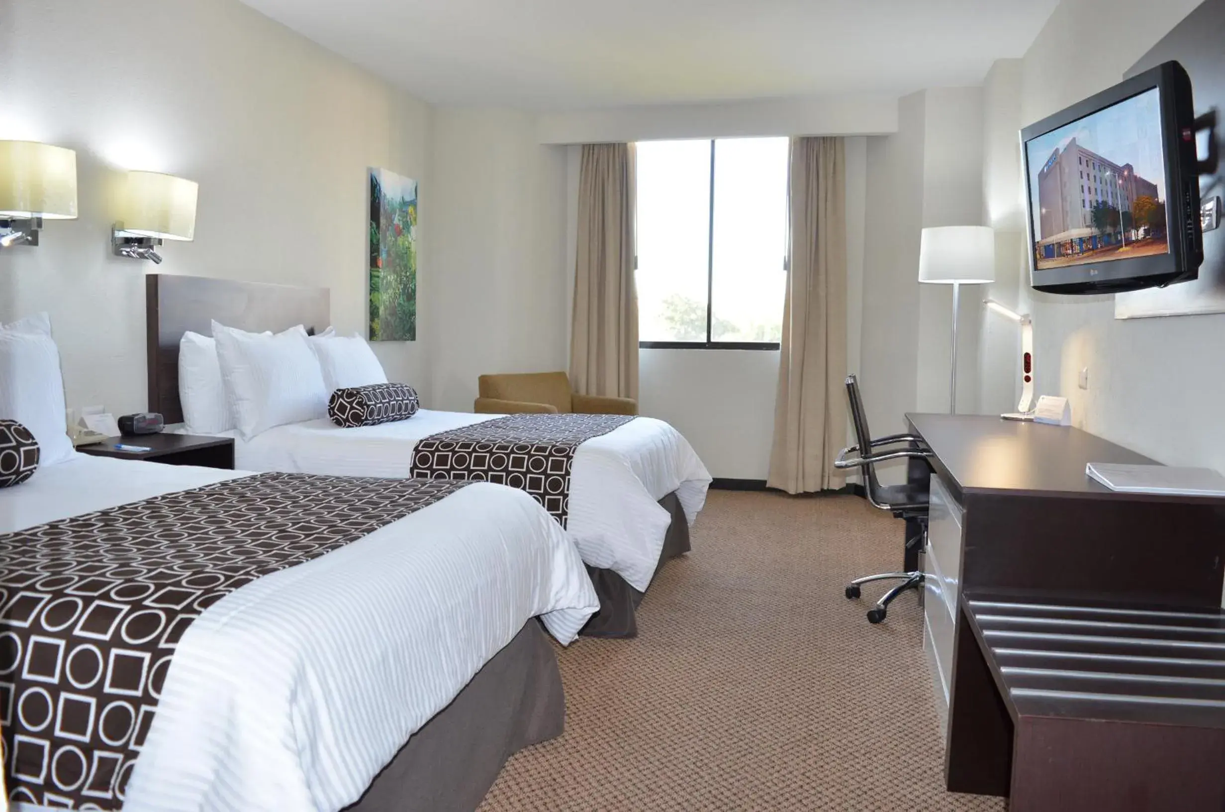 Double Room with Two Double Beds - Mobility Access/Non-Smoking in Wyndham Executivo Culiacan Double Room with Two Double Beds - Mobility Access/Non-Smoking in Wyndham Executivo Culiacan