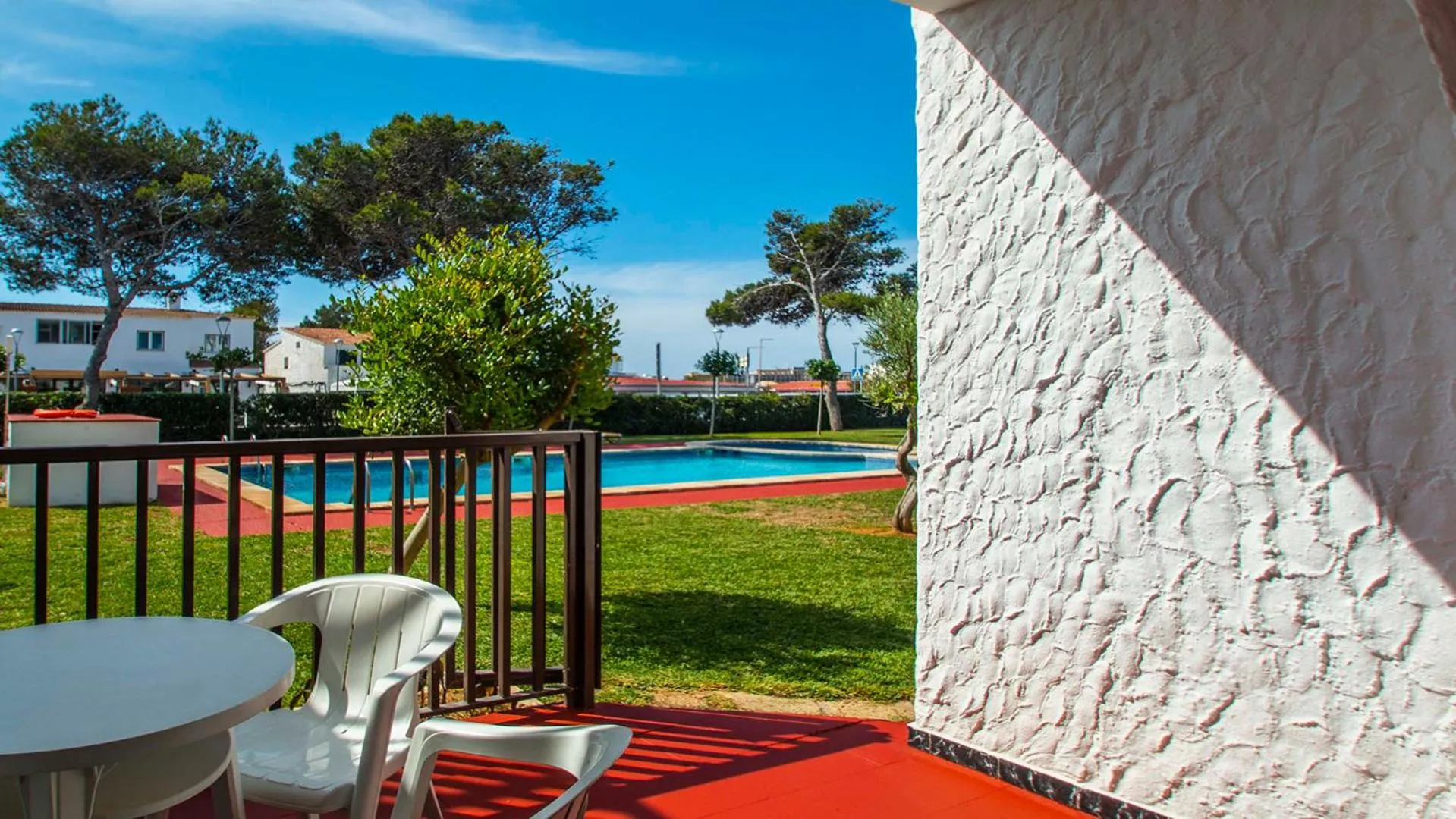 Pool View in SOL Y MAR