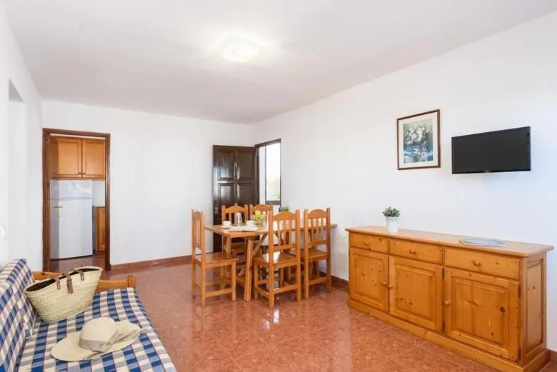 Dining Area in SOL Y MAR