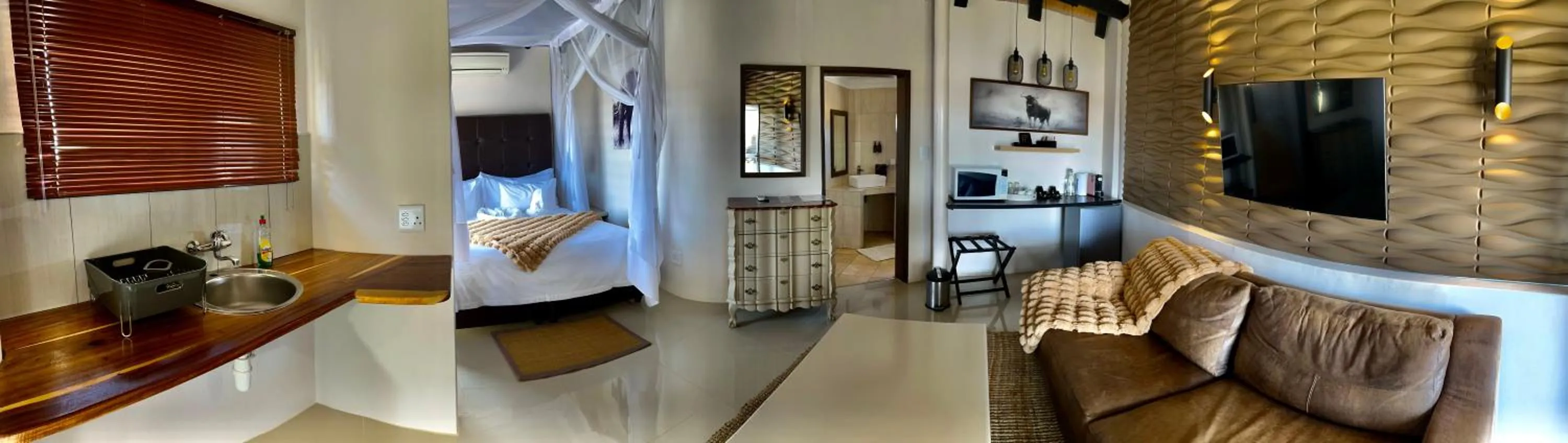 Photo of the whole room in Lapa Lange Game Lodge