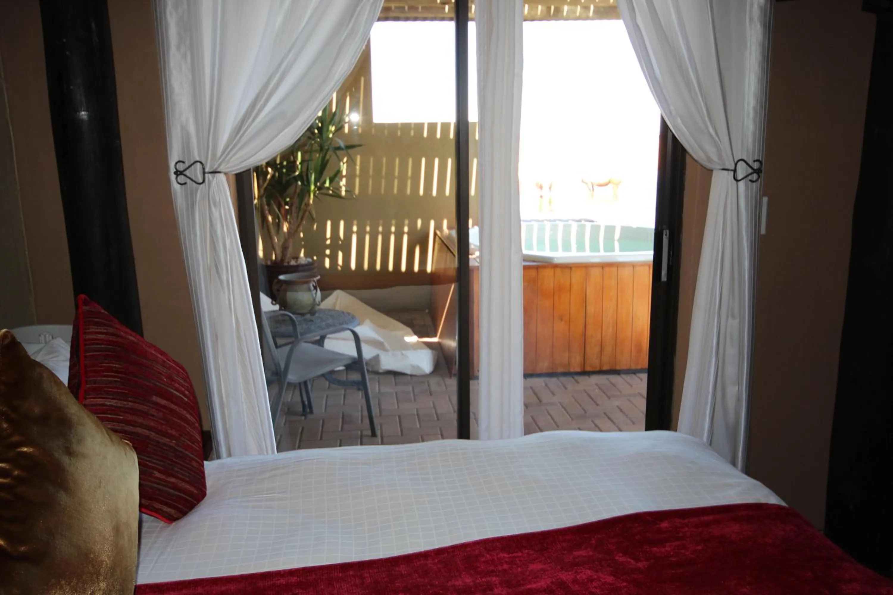 Bedroom, Bed in Lapa Lange Game Lodge