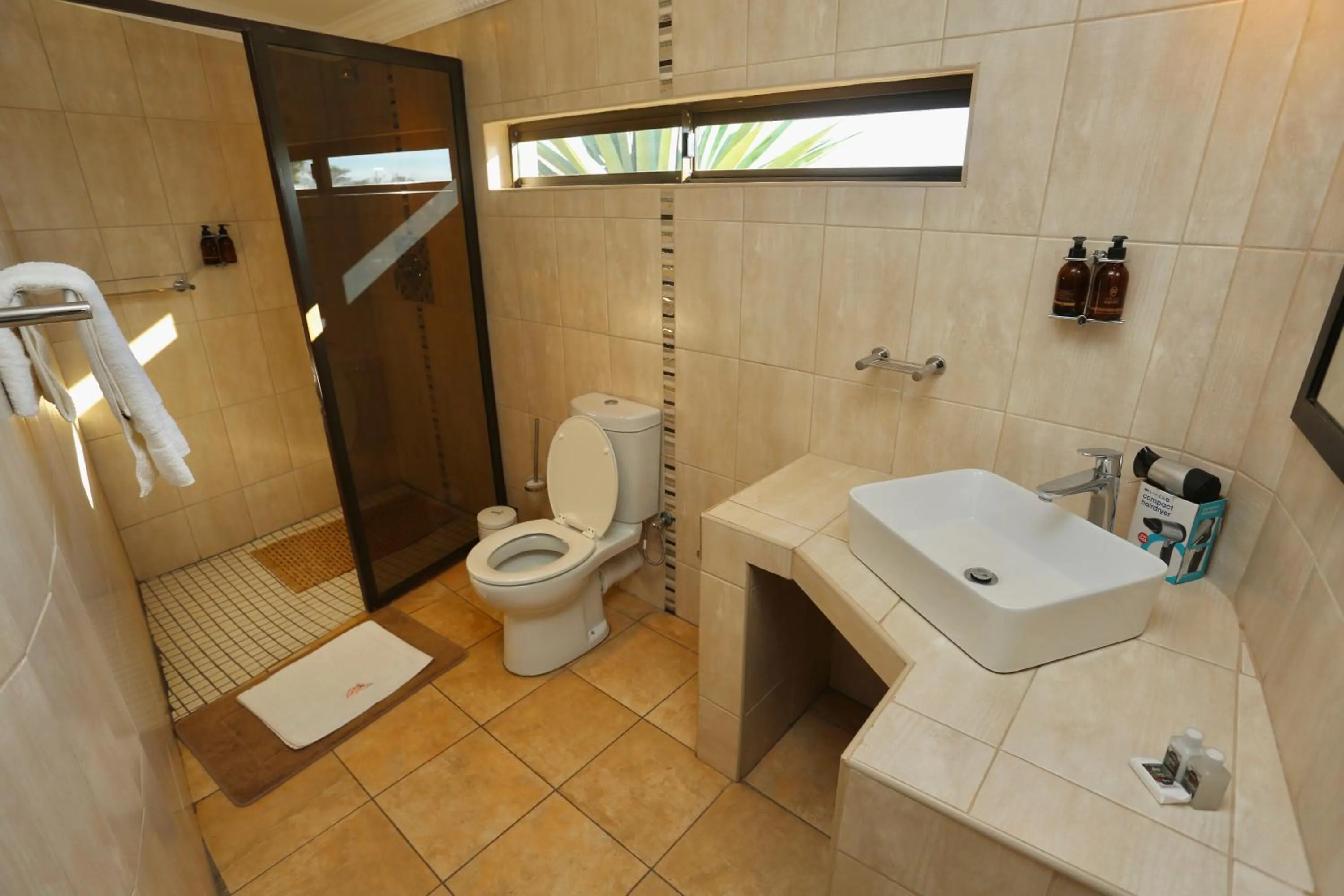 Bathroom in Lapa Lange Game Lodge