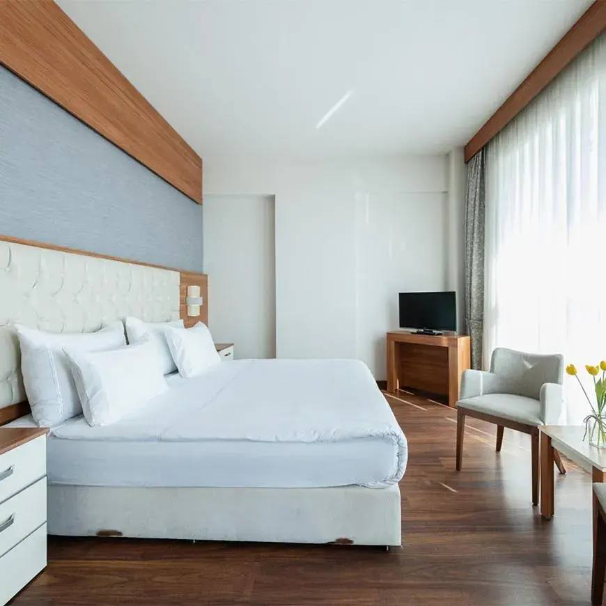 Standard Twin Room with Garden View in Parion Hotel Standard Twin Room with Garden View in Parion Hotel