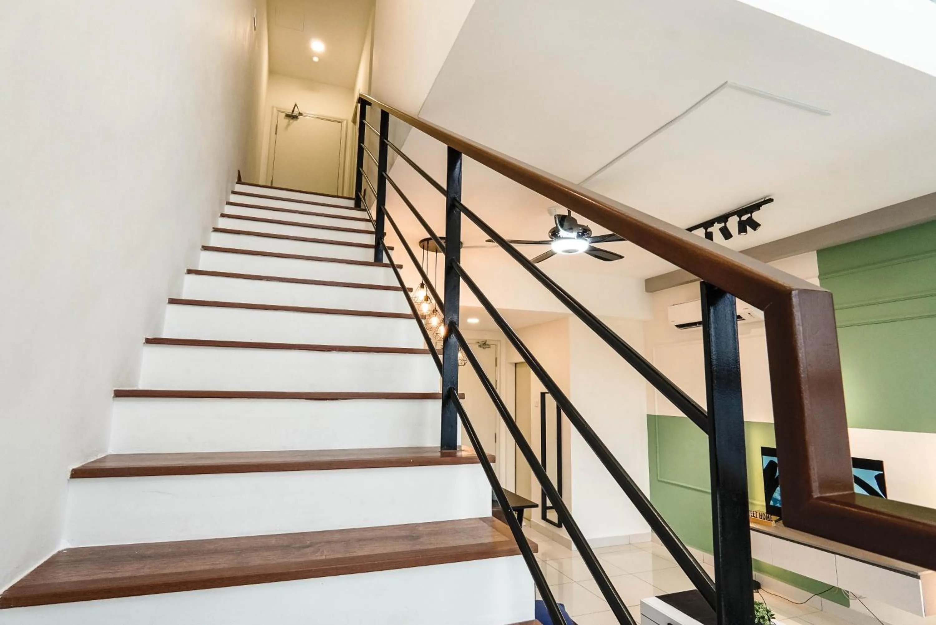 Arte Mont Kiara by Airhost