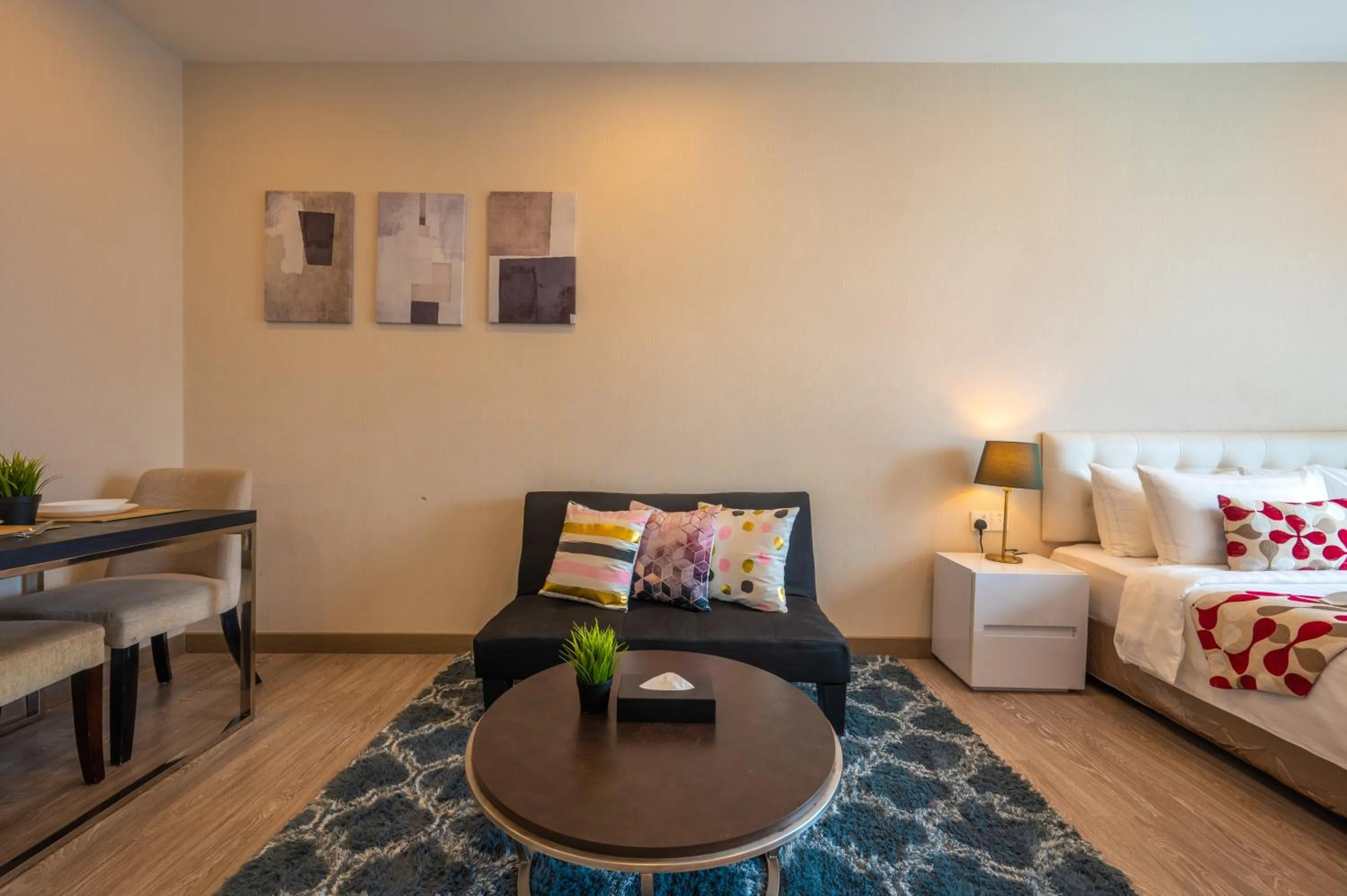 Living room, Bed in Greystone One Bukit Ceylon