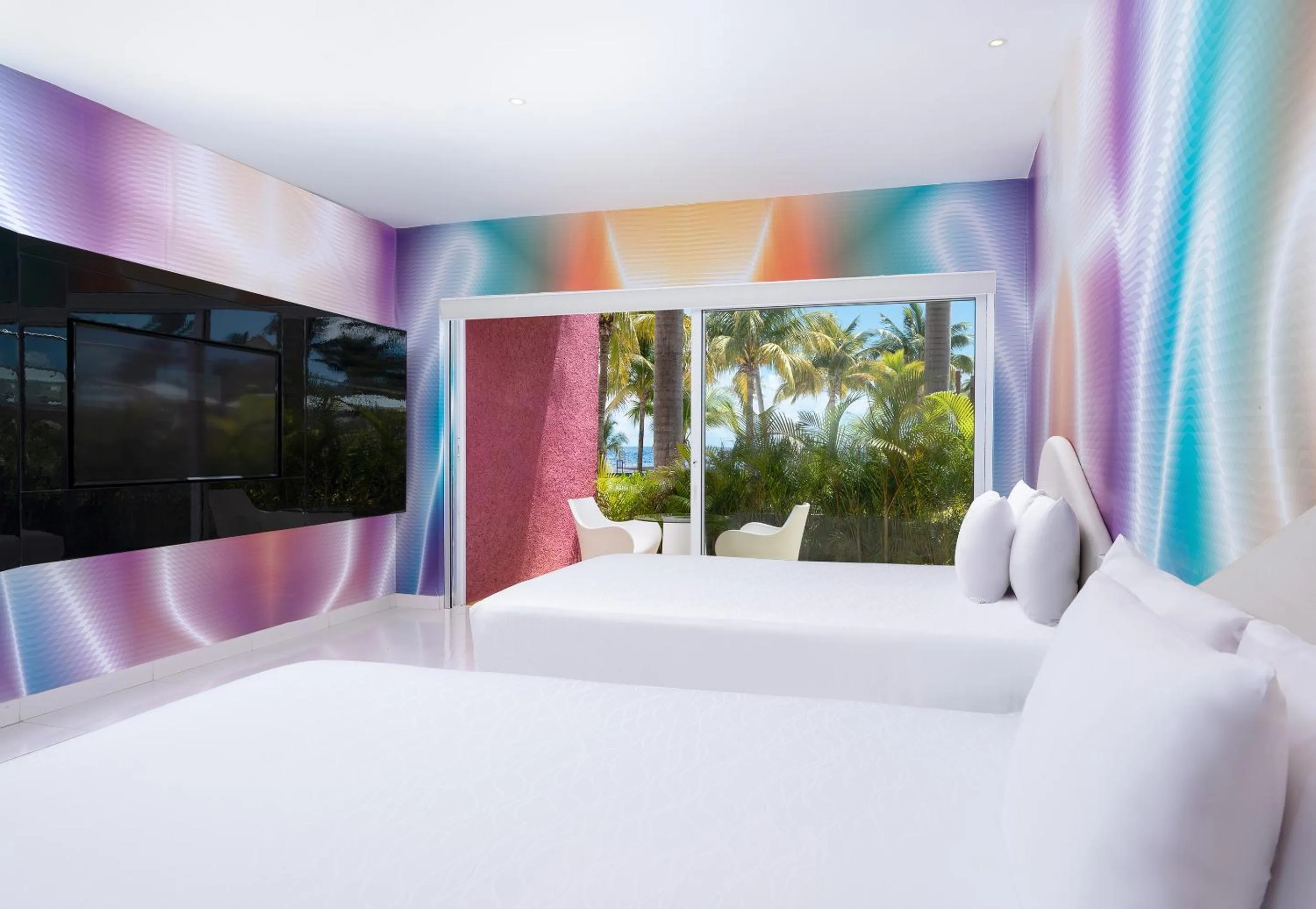 Bed in Temptation Cancun Resort - All Inclusive - Adults Only