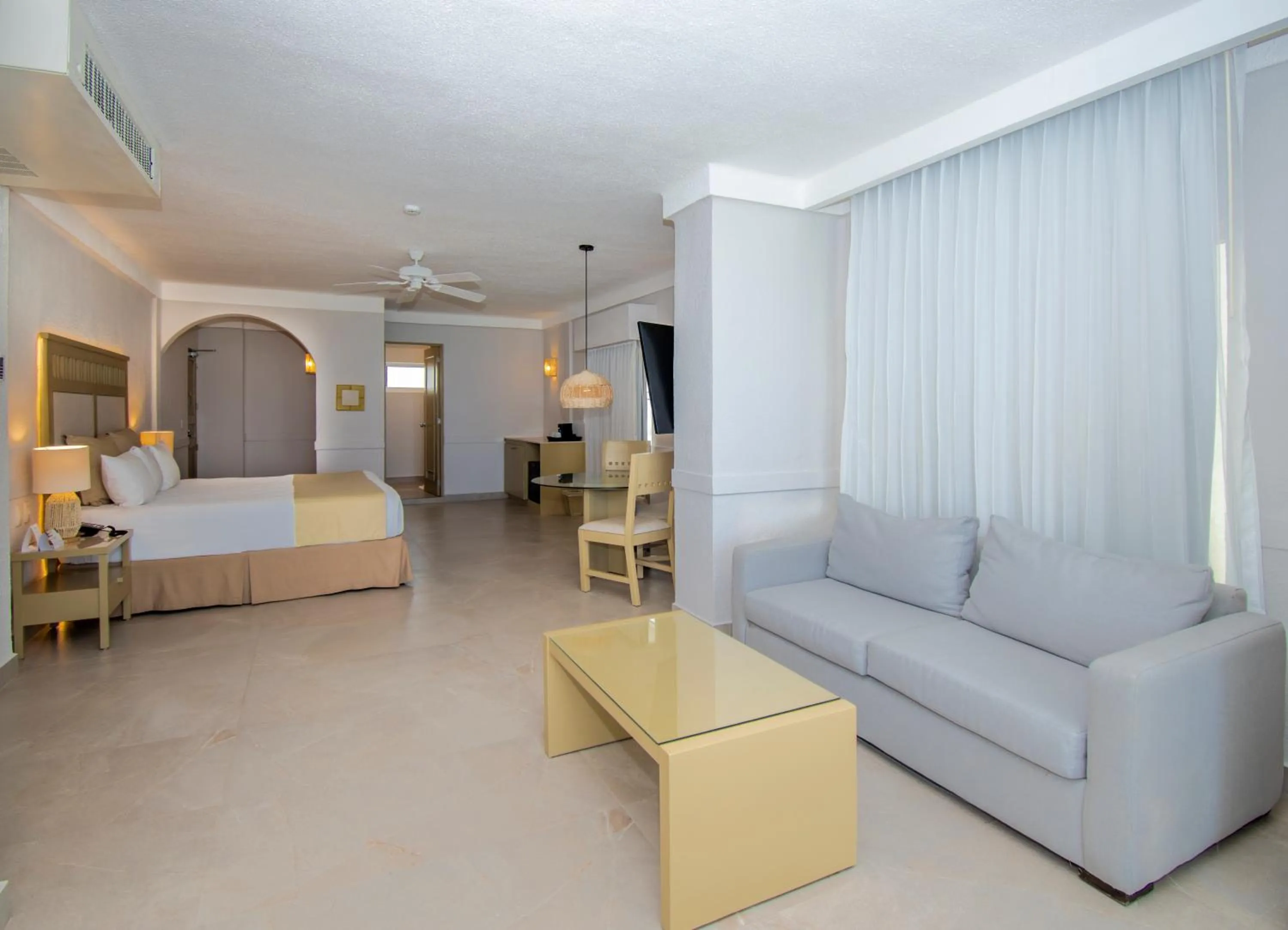 Photo of the whole room, Bed in Hotel NYX Cancun