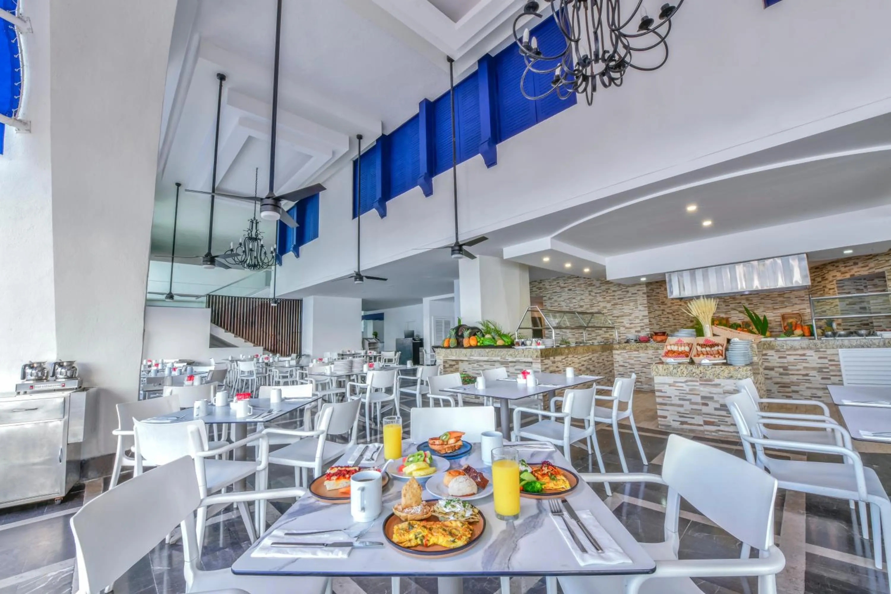 Restaurant/places to eat in Krystal Beach Acapulco