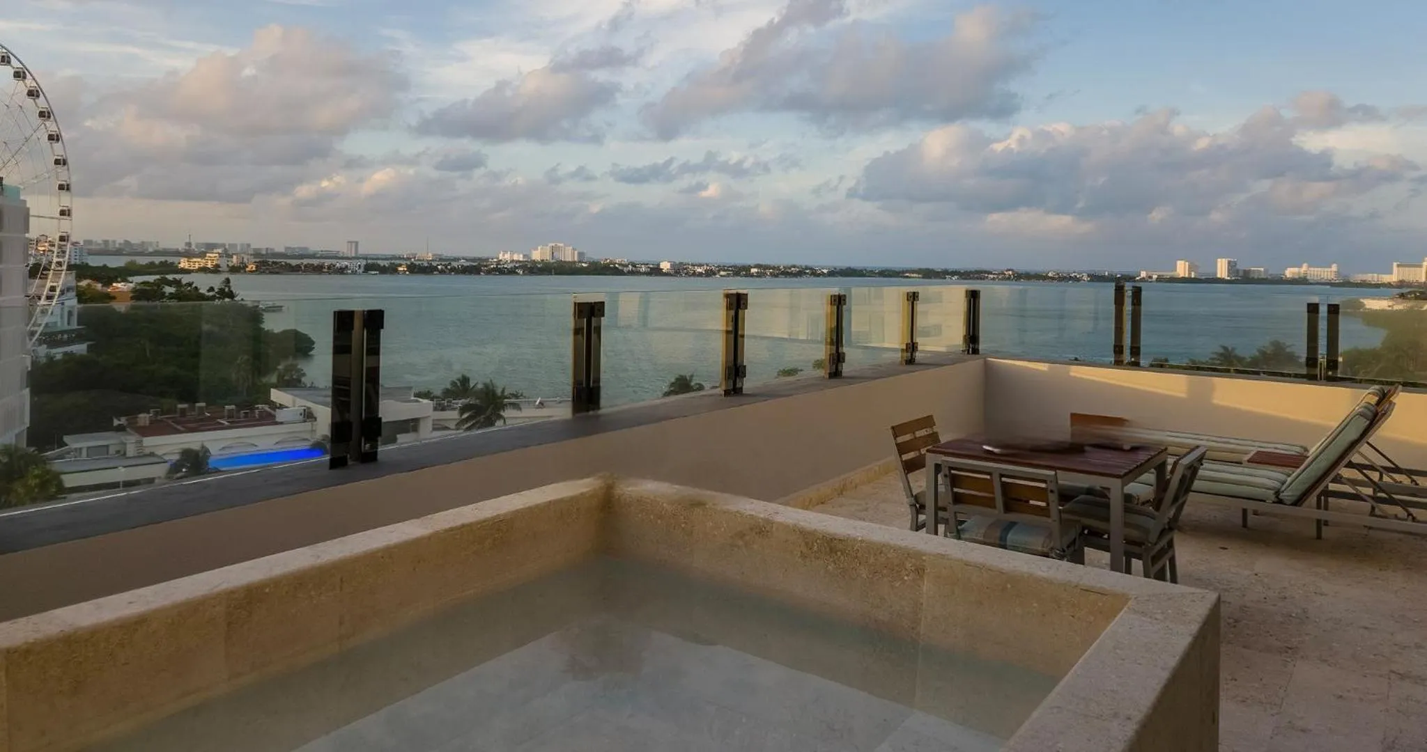 Balcony/Terrace in Park Royal Beach Cancun - All Inclusive