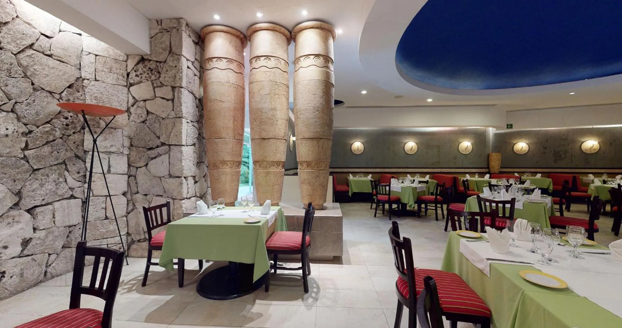 Restaurant/places to eat in Grand Park Royal Cozumel - All Inclusive