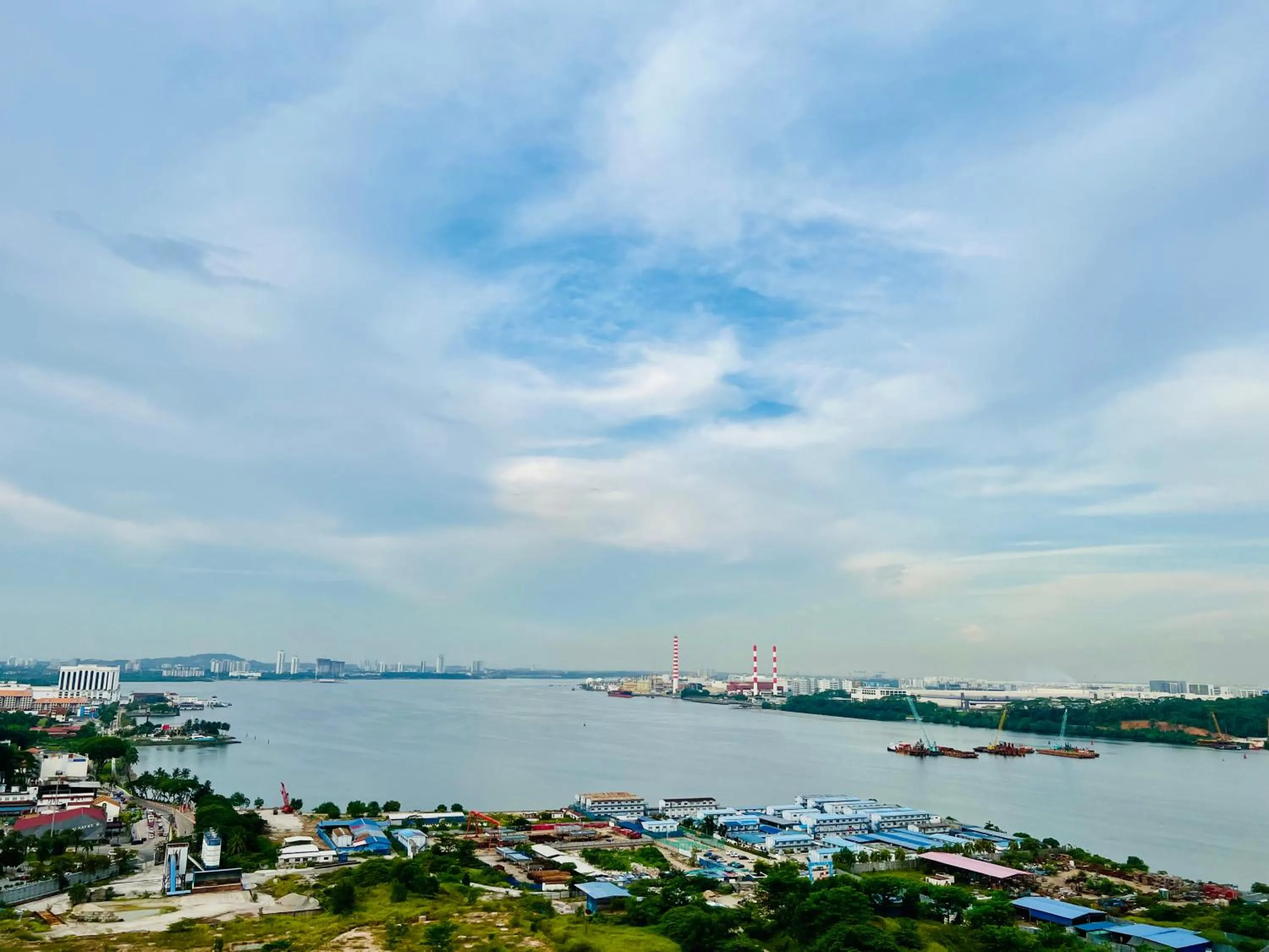 Sea view in R&F PRINCESS COVE BY HOMEFORT SUITES