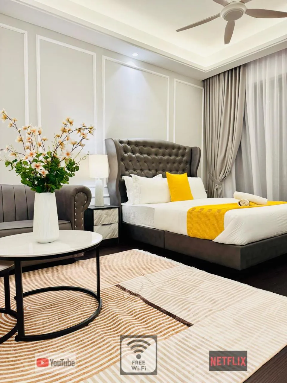 Bed in R&F PRINCESS COVE BY HOMEFORT SUITES