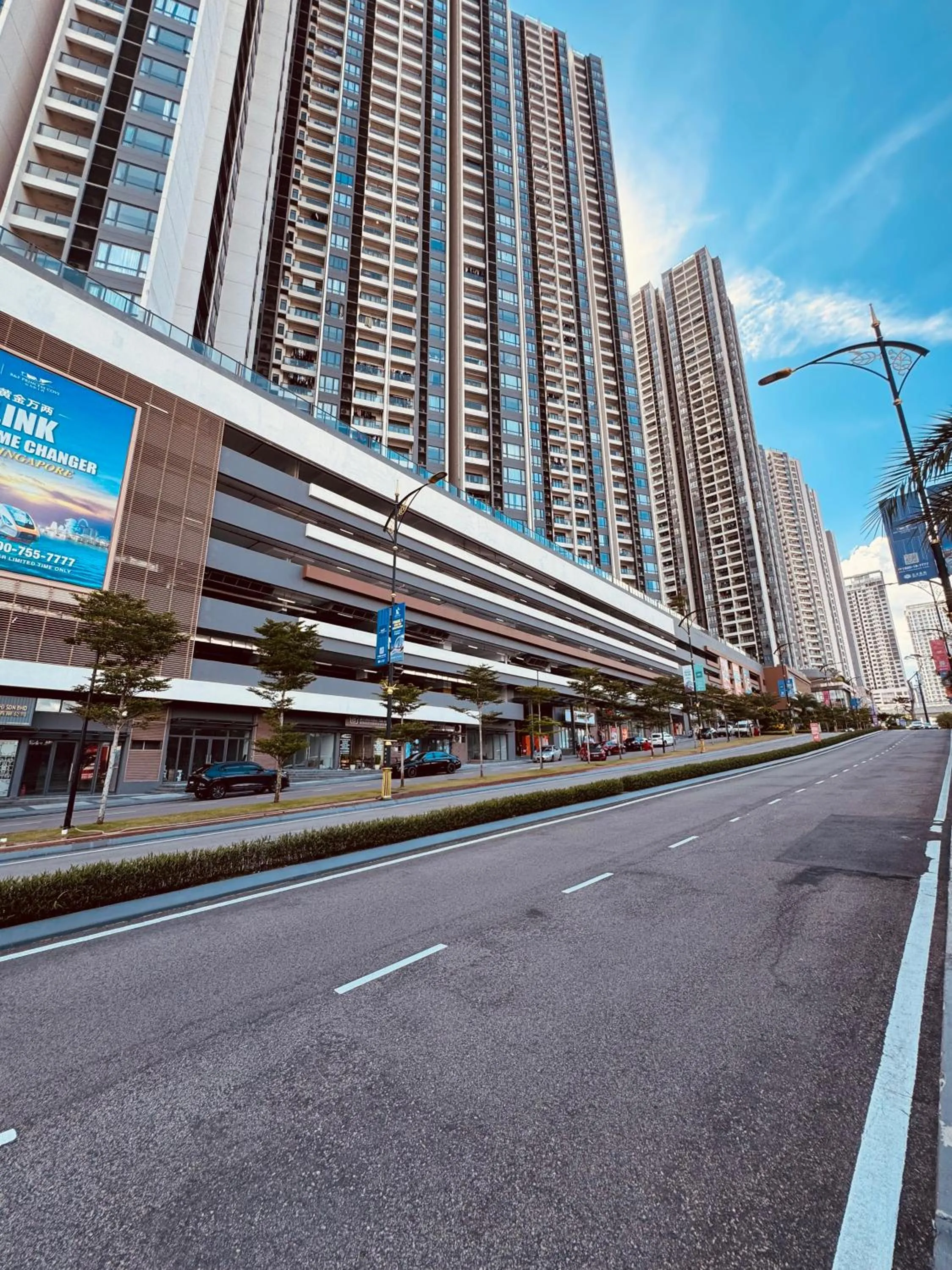 Property building in R&F PRINCESS COVE BY HOMEFORT SUITES