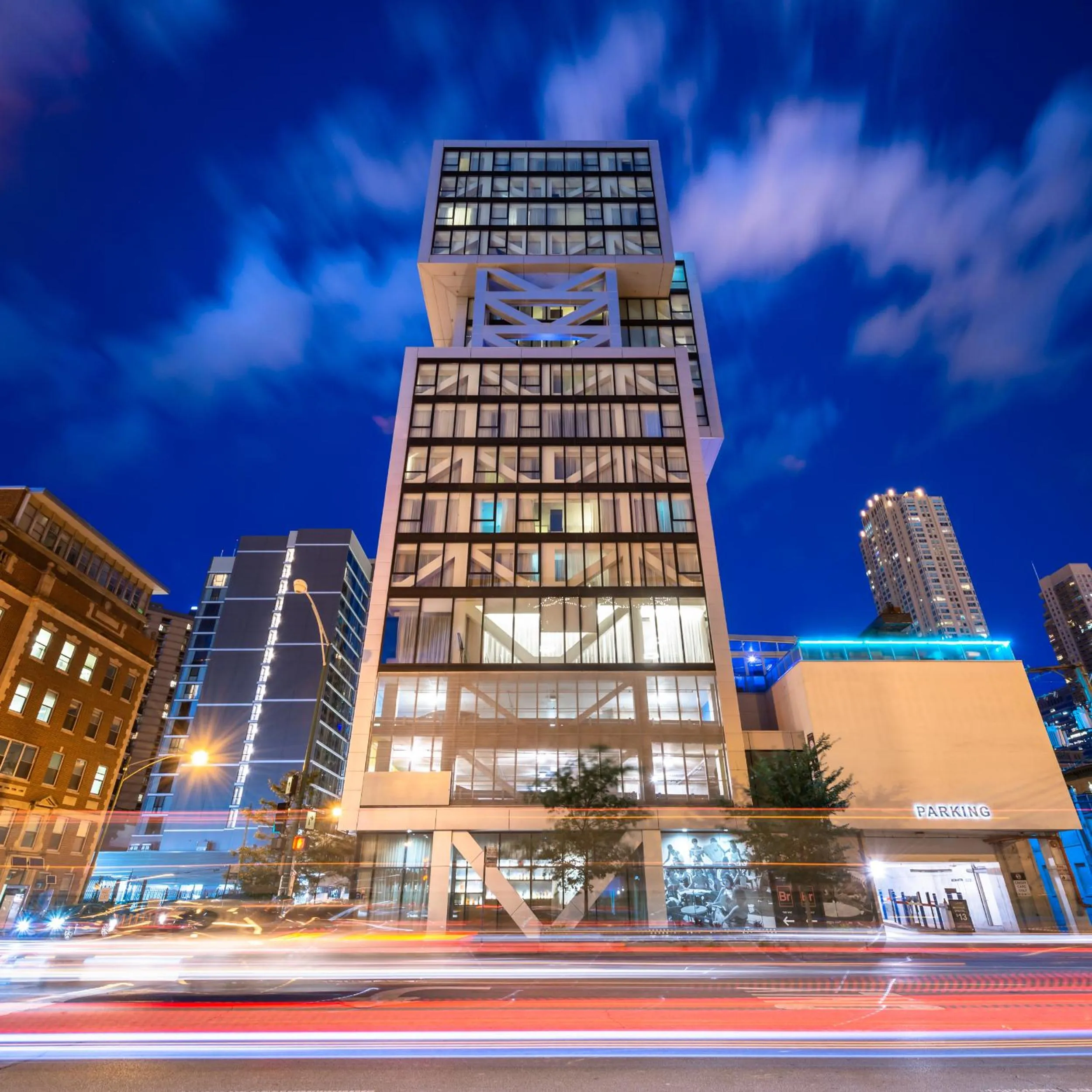 Property building in Godfrey Hotel Chicago