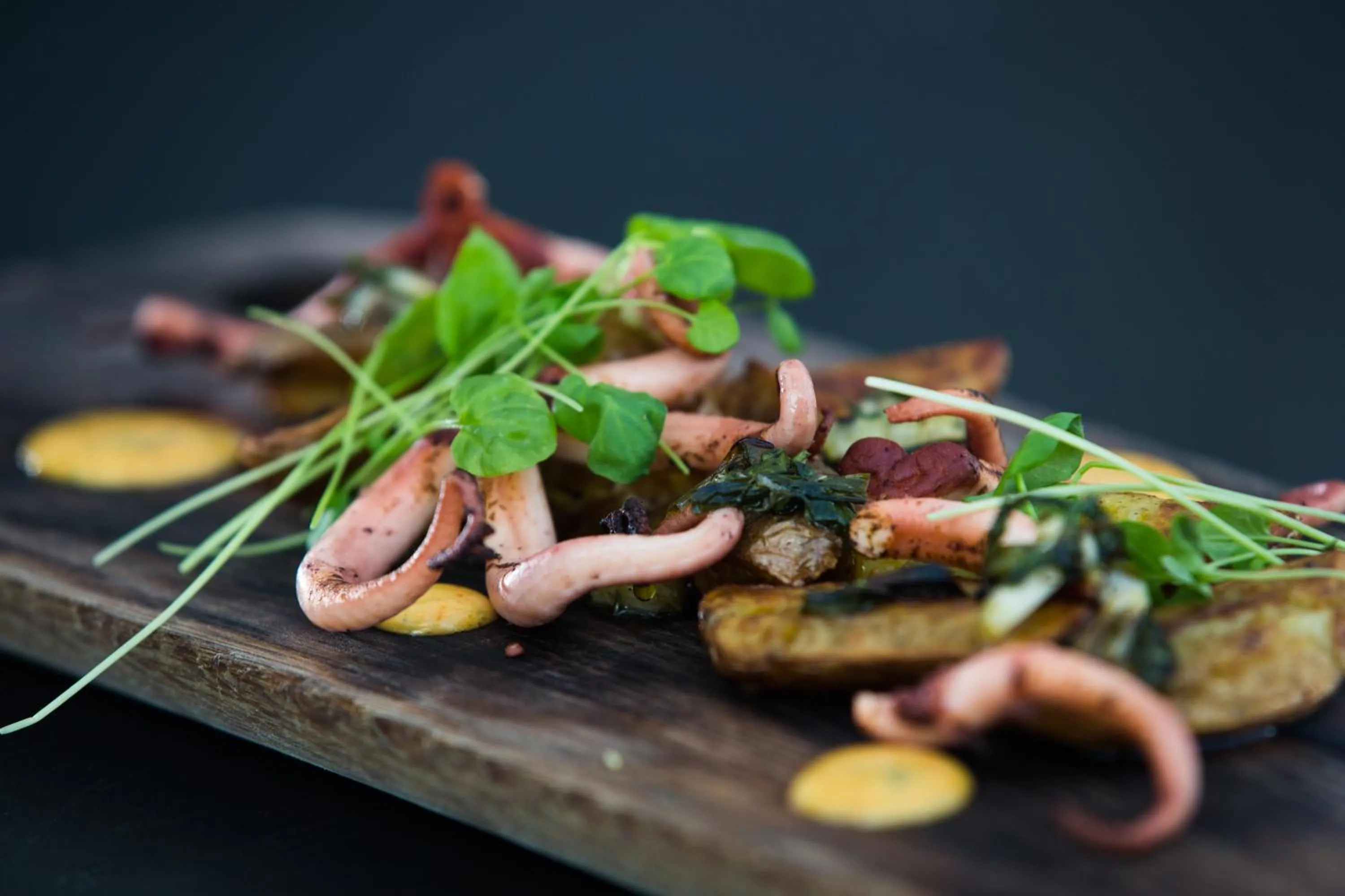 Restaurant/places to eat in Godfrey Hotel Chicago