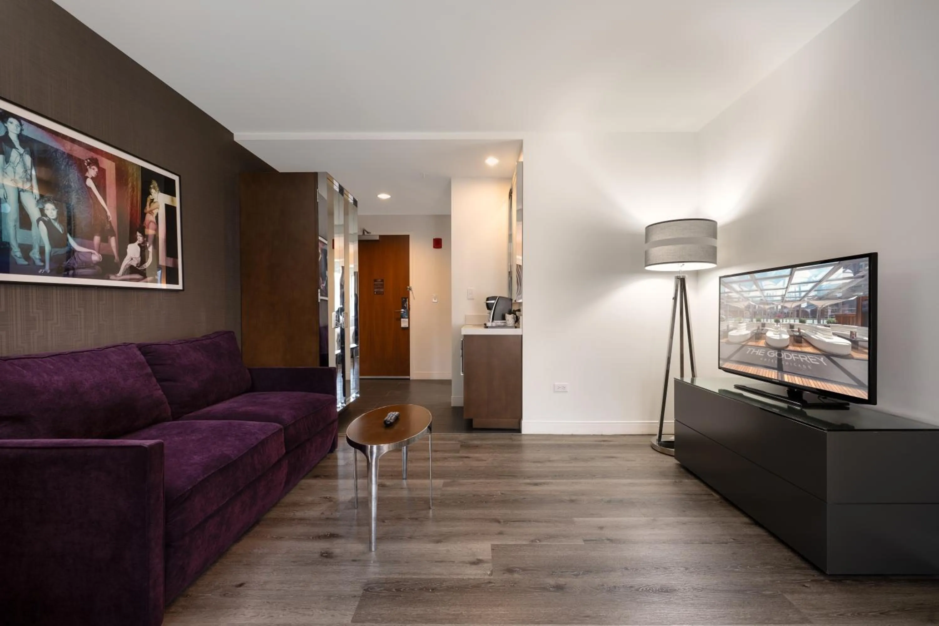 Bedroom in Godfrey Hotel Chicago