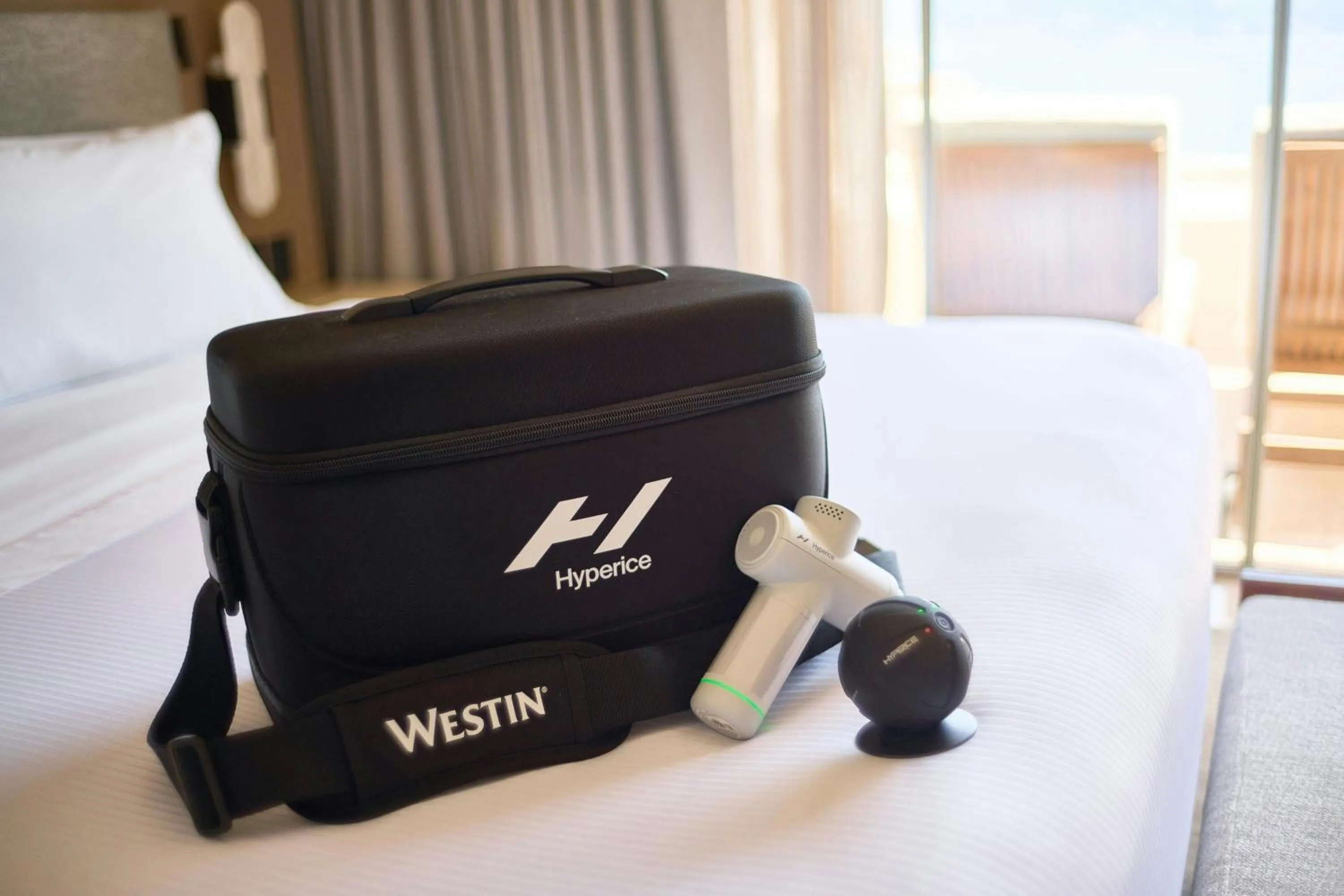 Fitness centre/facilities, Bed in The Westin Resort & Spa, Puerto Vallarta